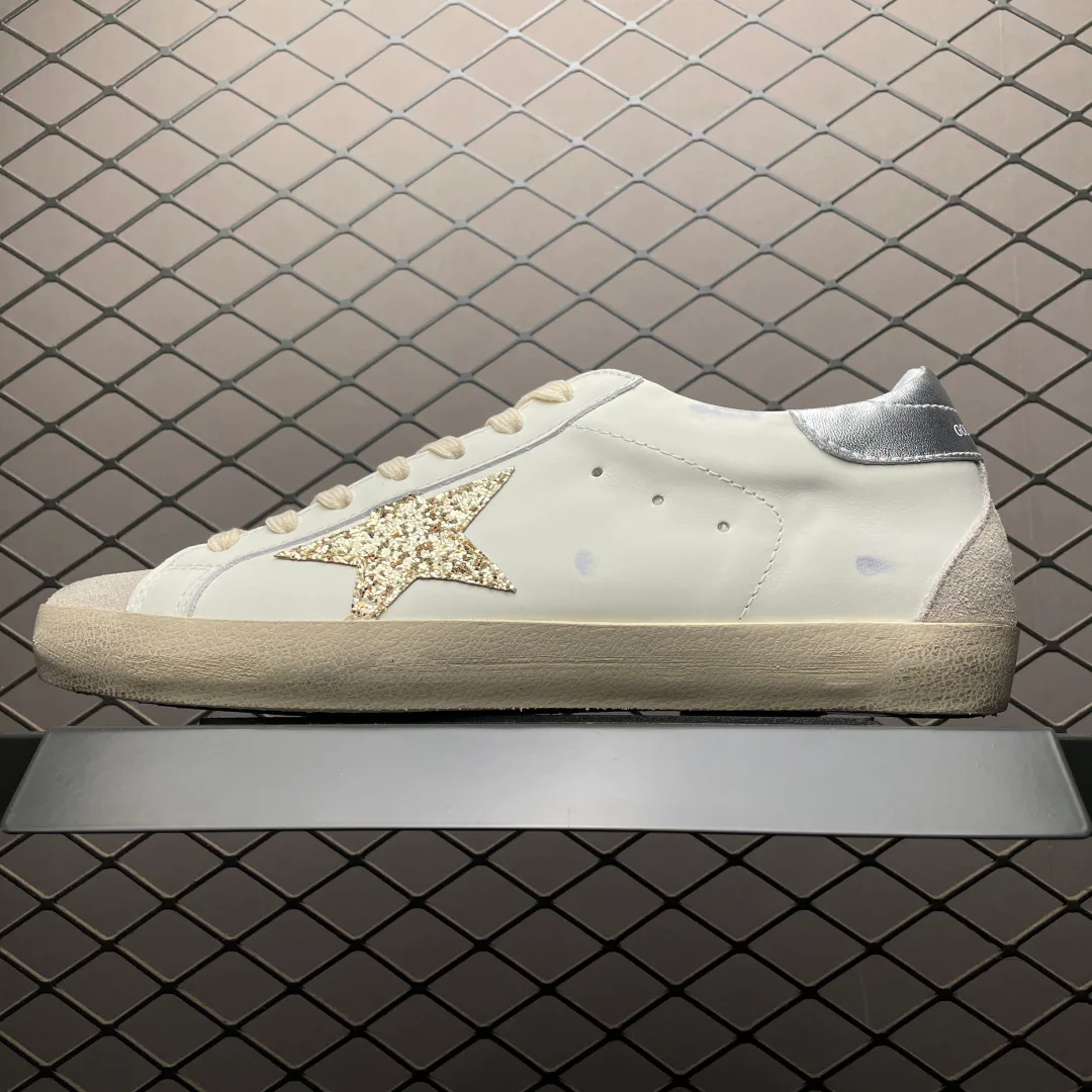 Кроссовки Женские Golden Goose 16983450