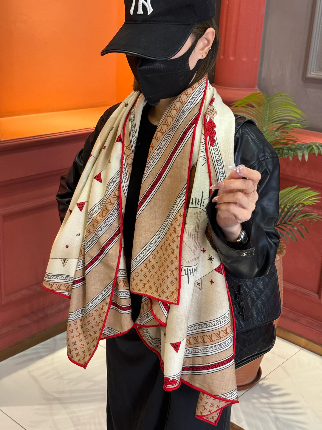 Платки Louis Vuitton 895072