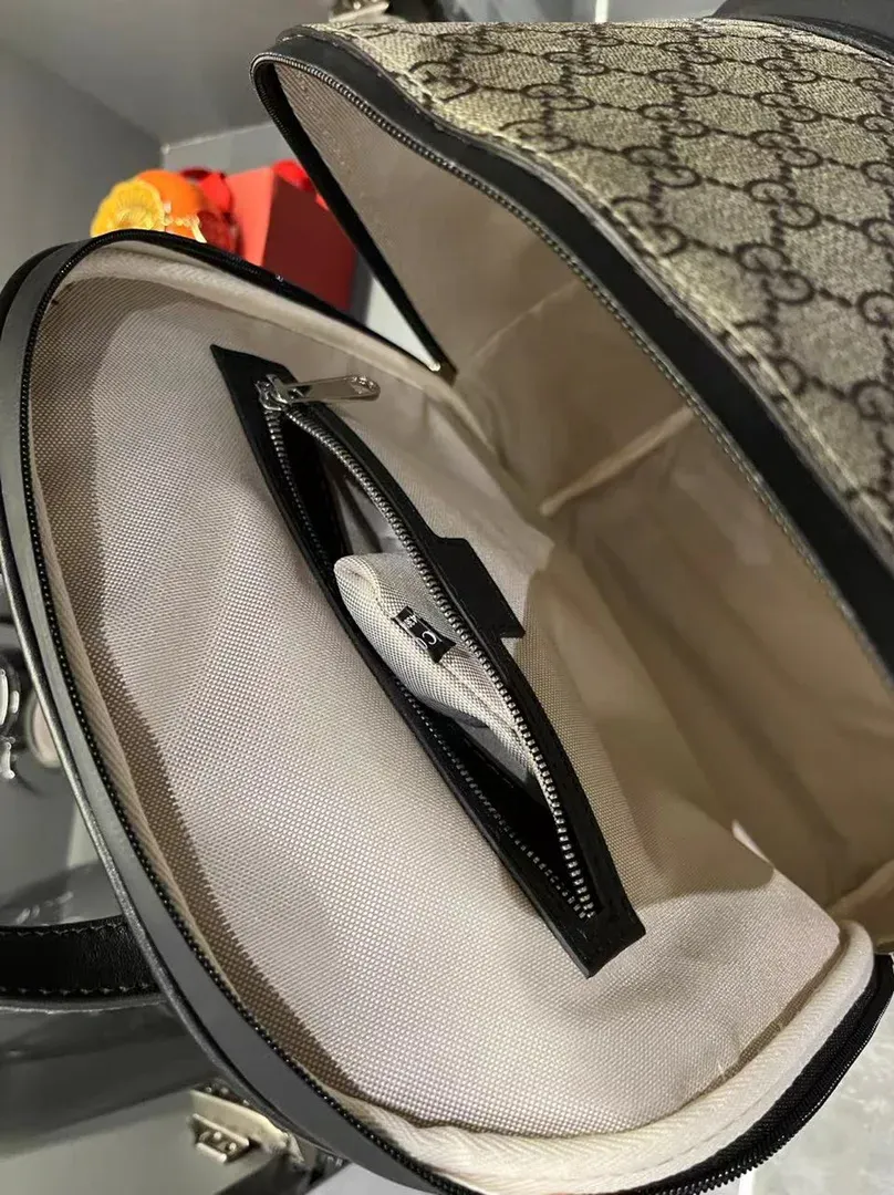 Рюкзаки Женские Gucci 501037