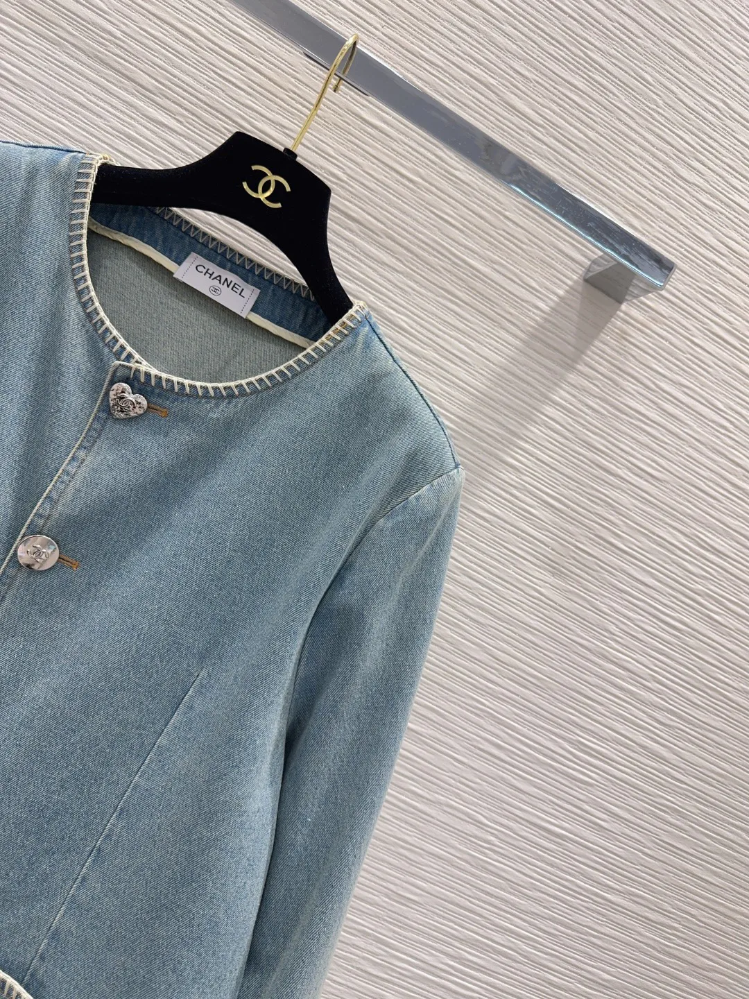 Джинсы Женские Chanel 11305925