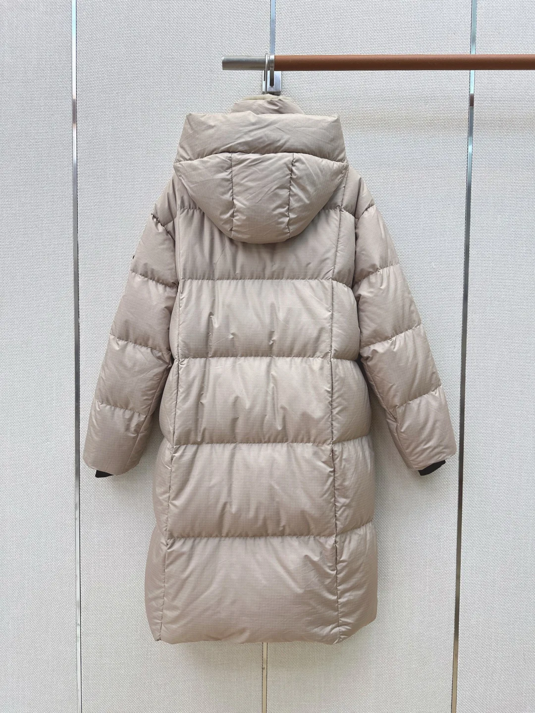 Куртки И Пуховики Женские Prada 18094560