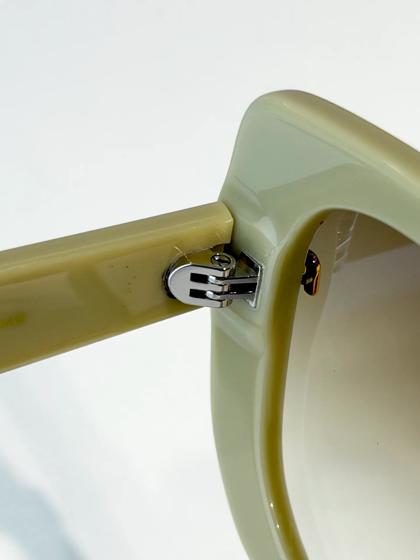 Очки Miu Miu 12959387