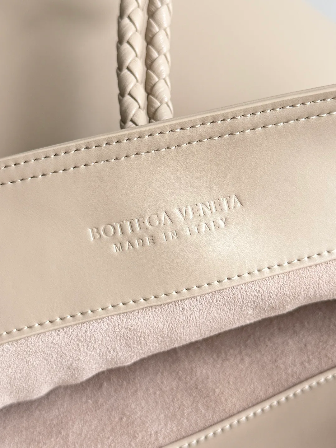 Сумки На Ремне Женские Bottega Veneta 4879099