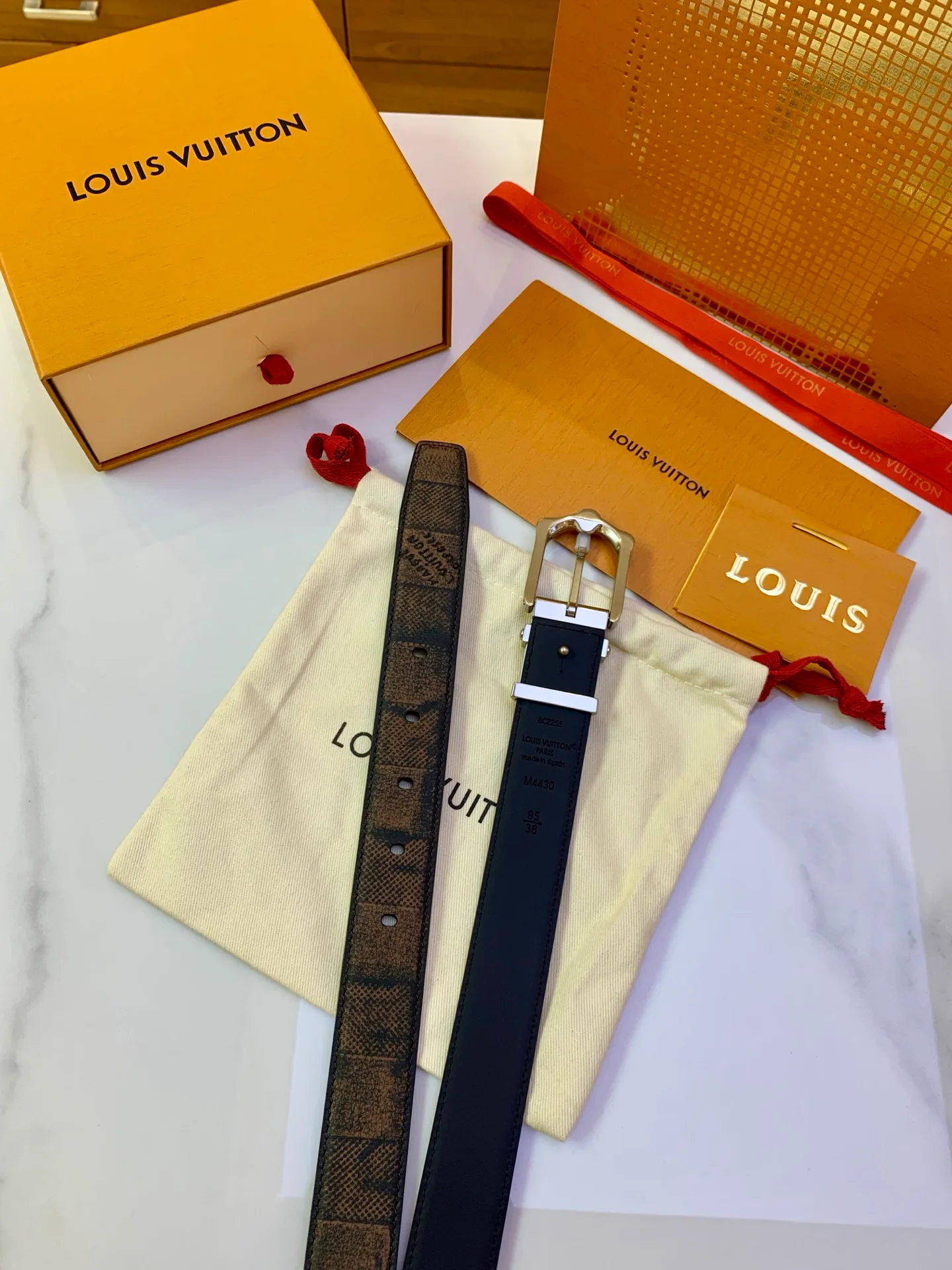 Ремни Louis Vuitton 17682178