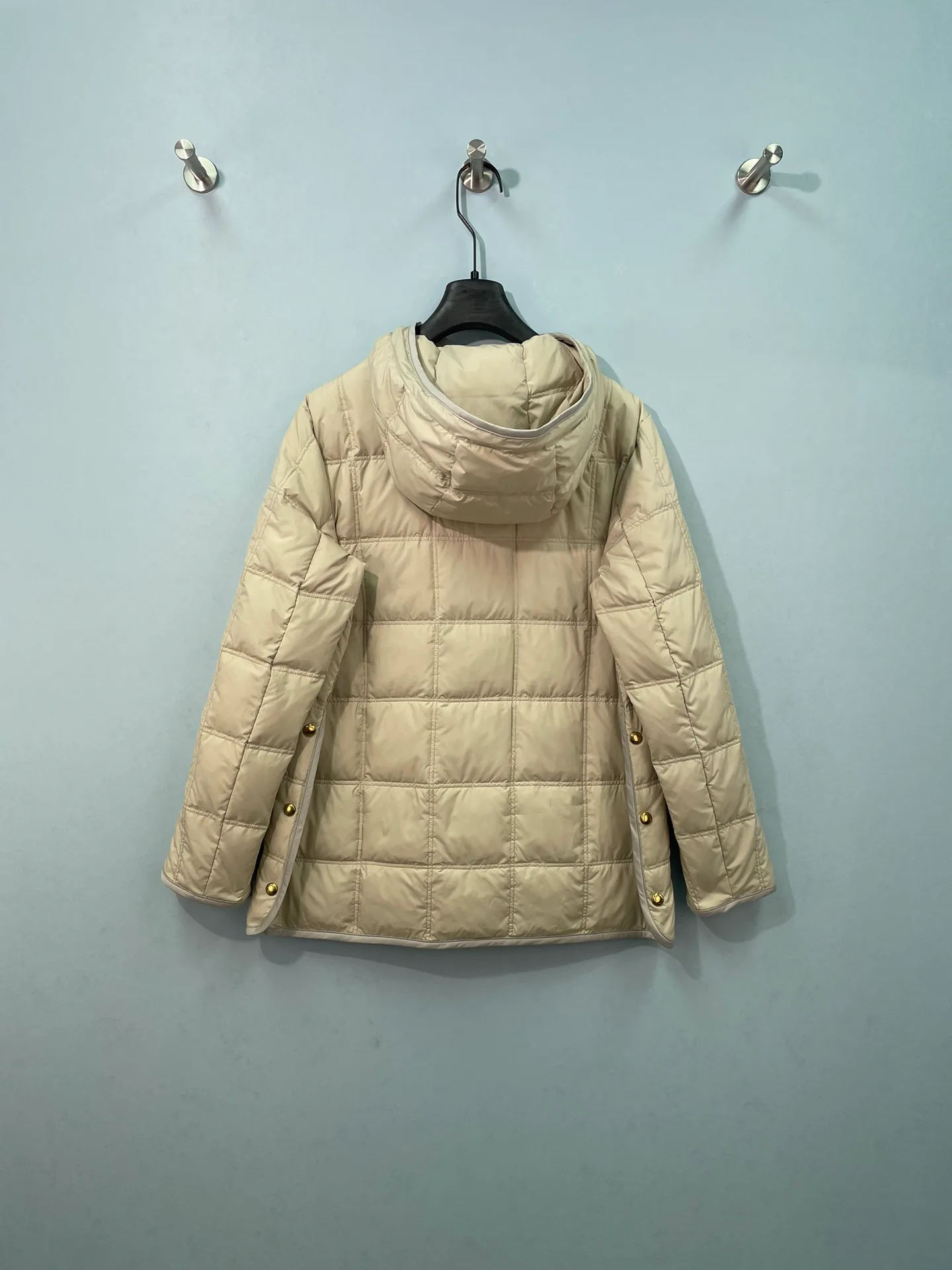 Куртки И Пуховики Женские Moncler 18513394