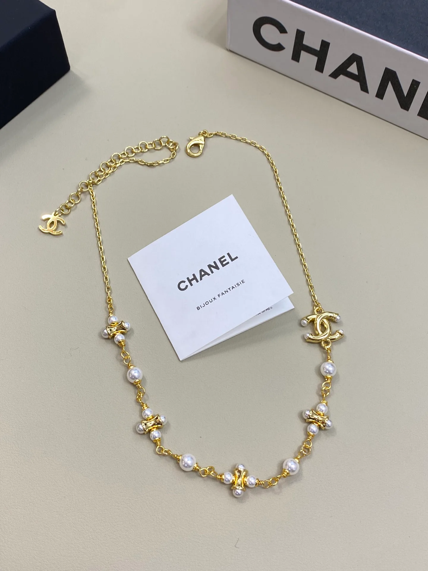 Бижутерия Chanel 11420344