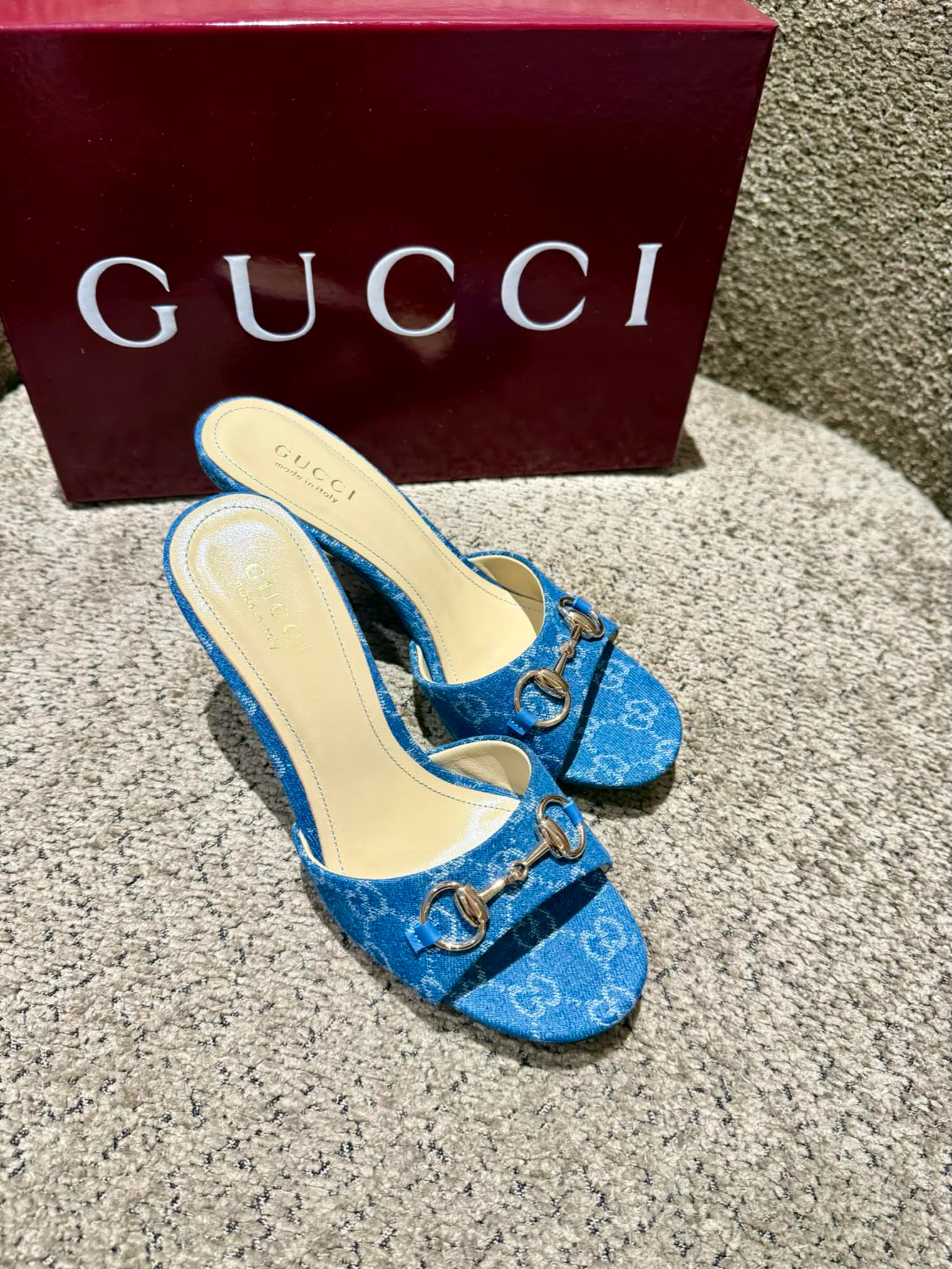 Босоножки Женские Gucci 11693121