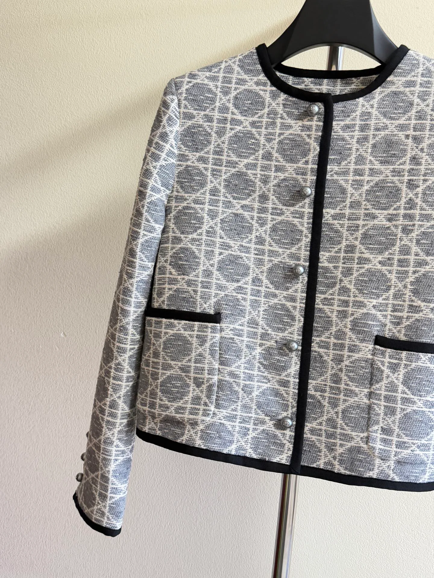 Куртки И Пуховики Женские Christian Dior 120788