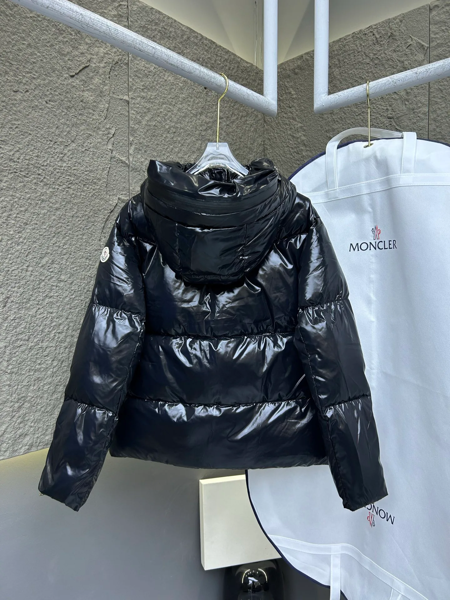 Куртки И Пуховики Женские Moncler 17964478
