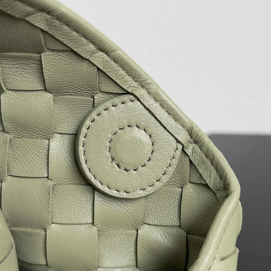 Классические Сумки Женские Bottega Veneta 12788322