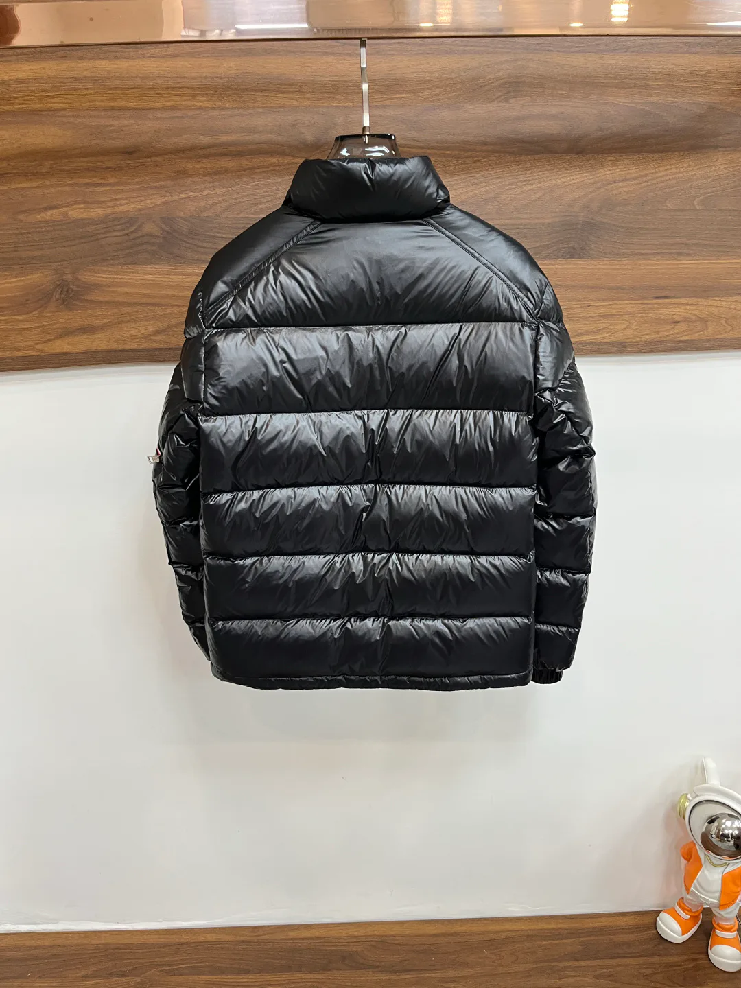 Куртки И Пуховики Мужские Moncler 560406