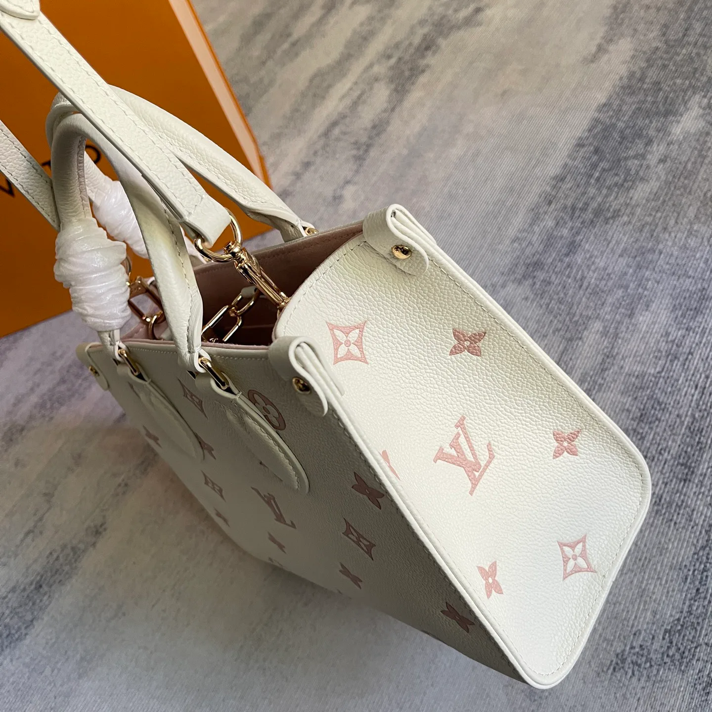 Классические Сумки Женские Louis Vuitton 2995980