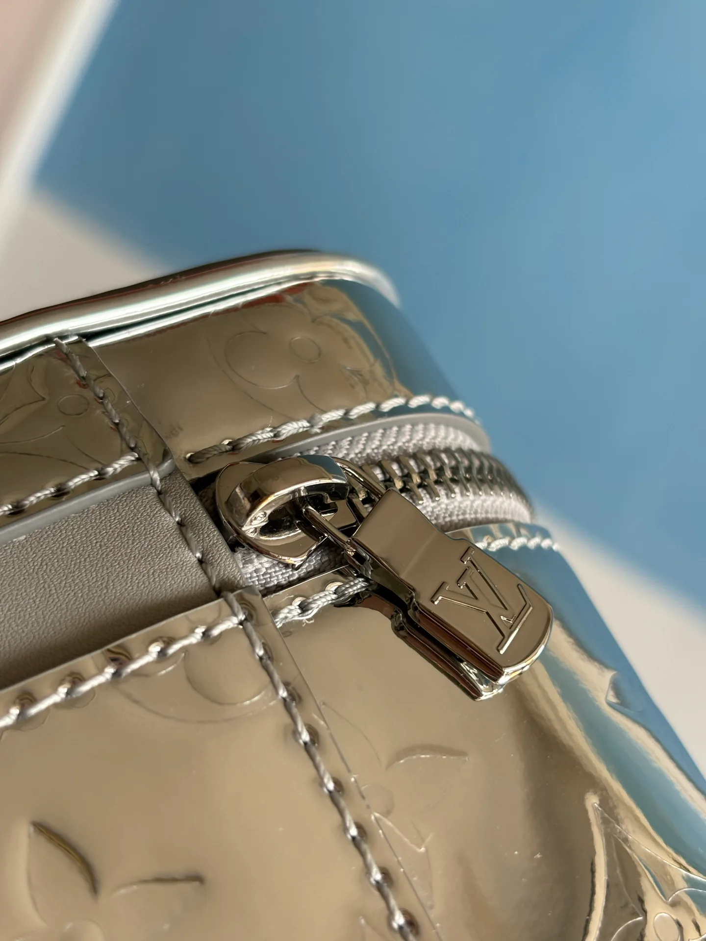 Сумки На Ремне Женские Louis Vuitton 597952