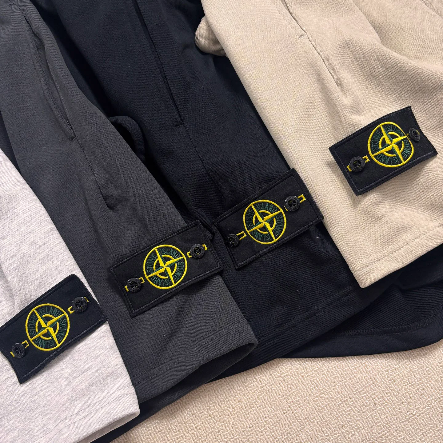Шорты Мужские Stone Island 11840279