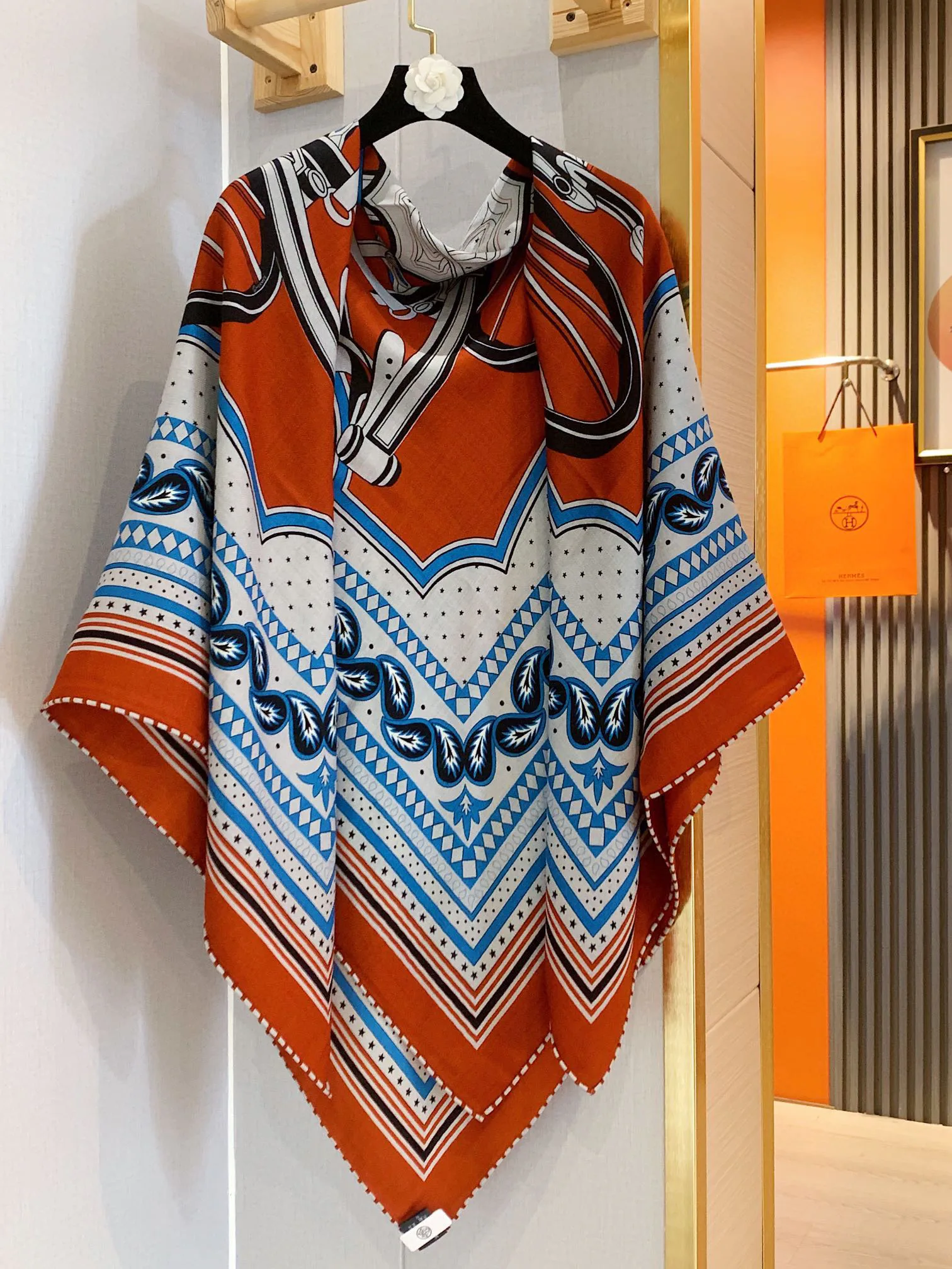 Платки Hermes 12683872