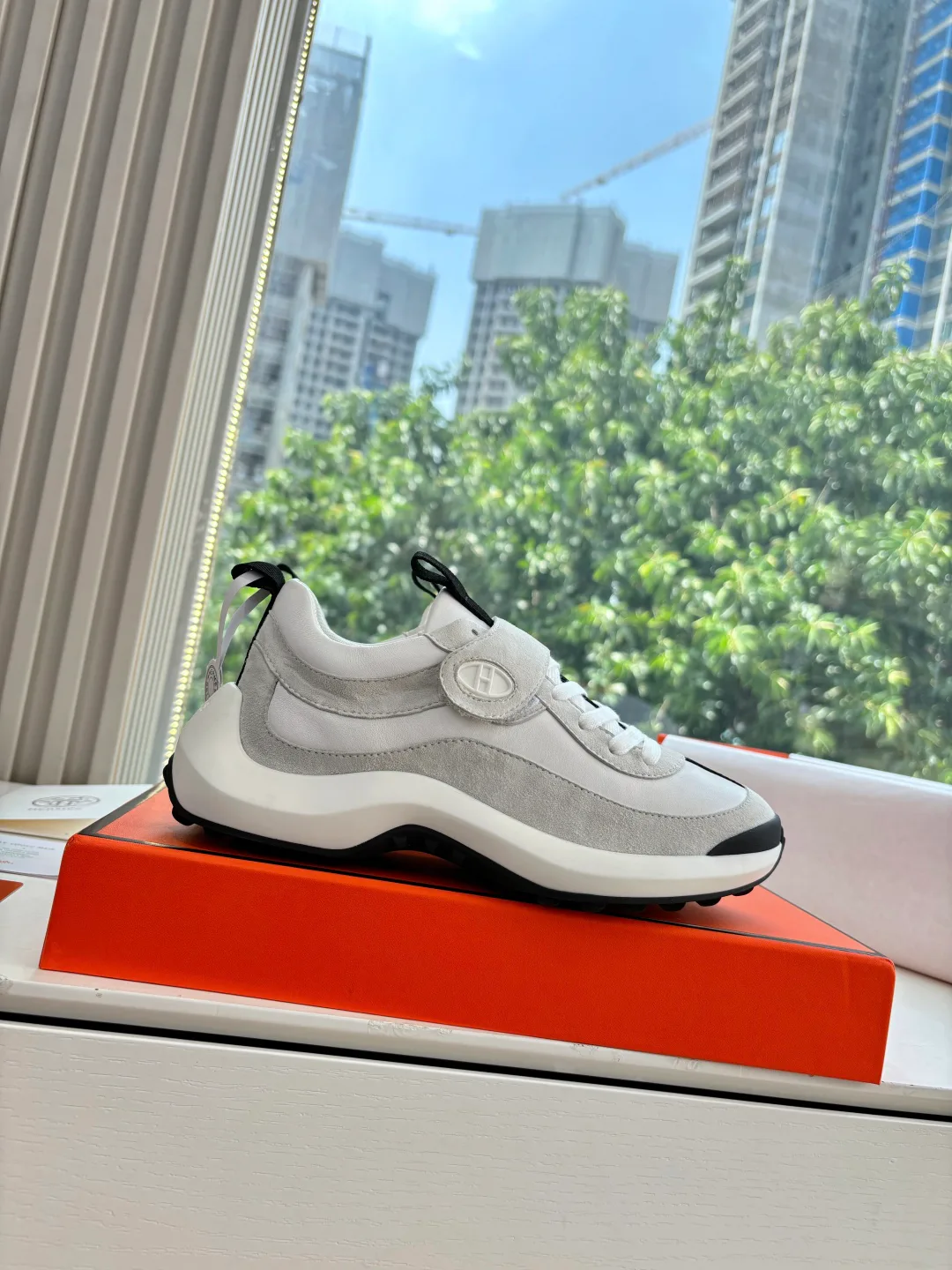 Кроссовки Женские Hermes 80826