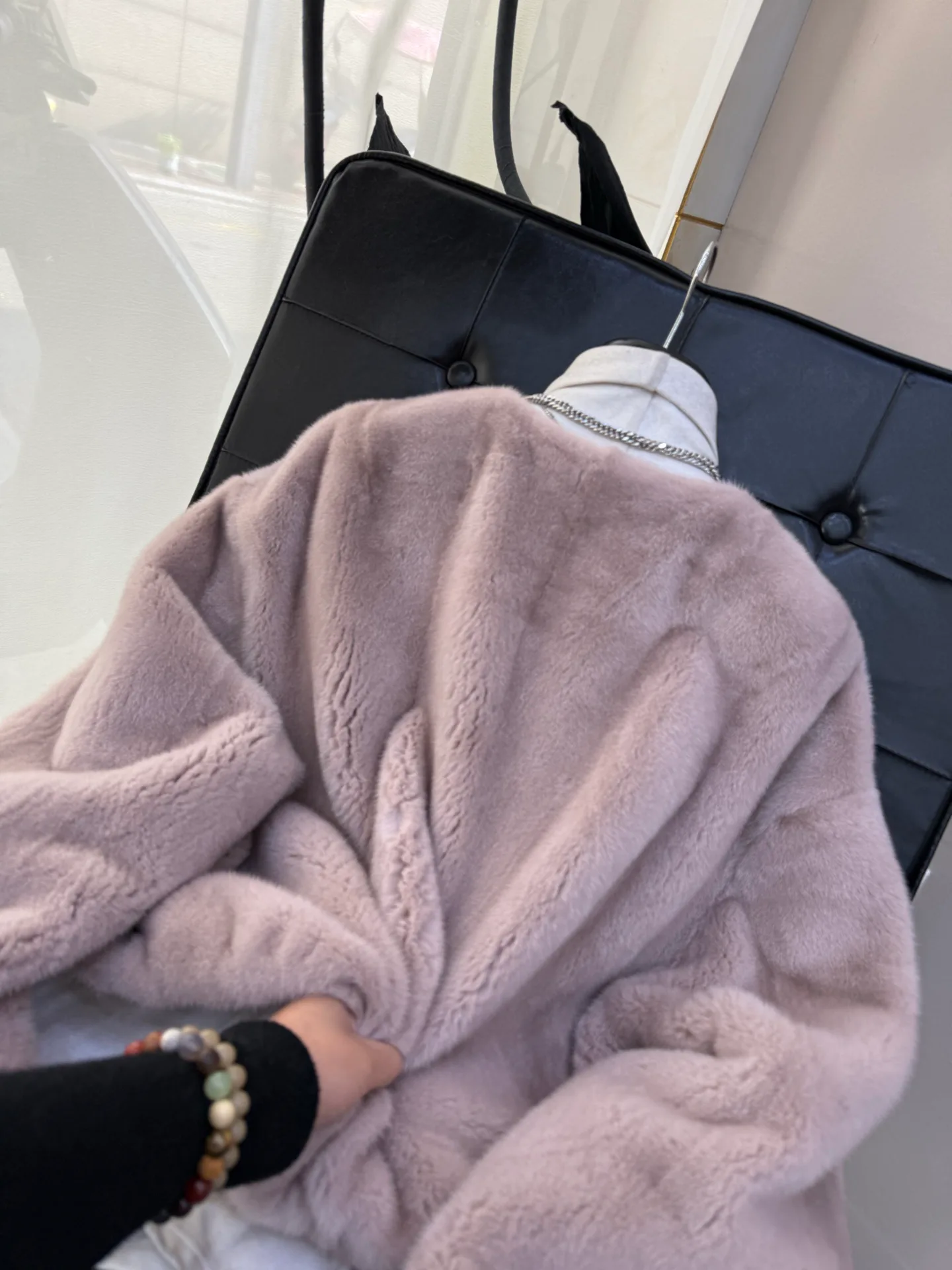 Шубы Женские Christian Dior 1065955