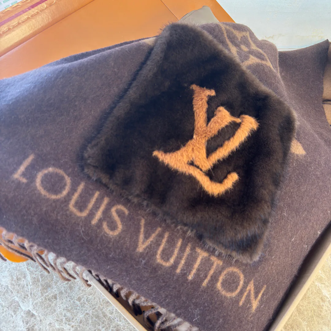 Шарфы Louis Vuitton 262418