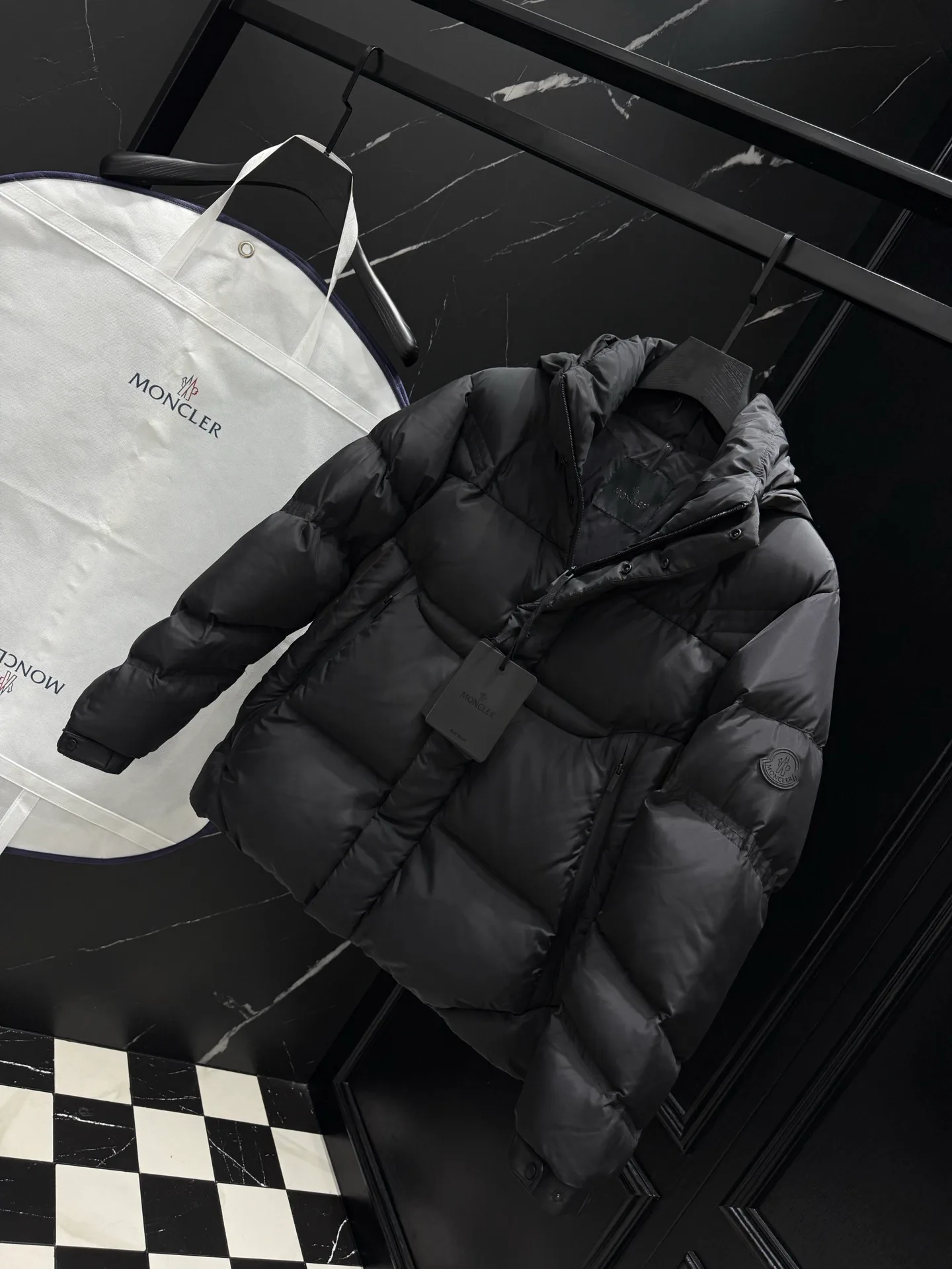 Куртки И Пуховики Мужские Moncler 1807039