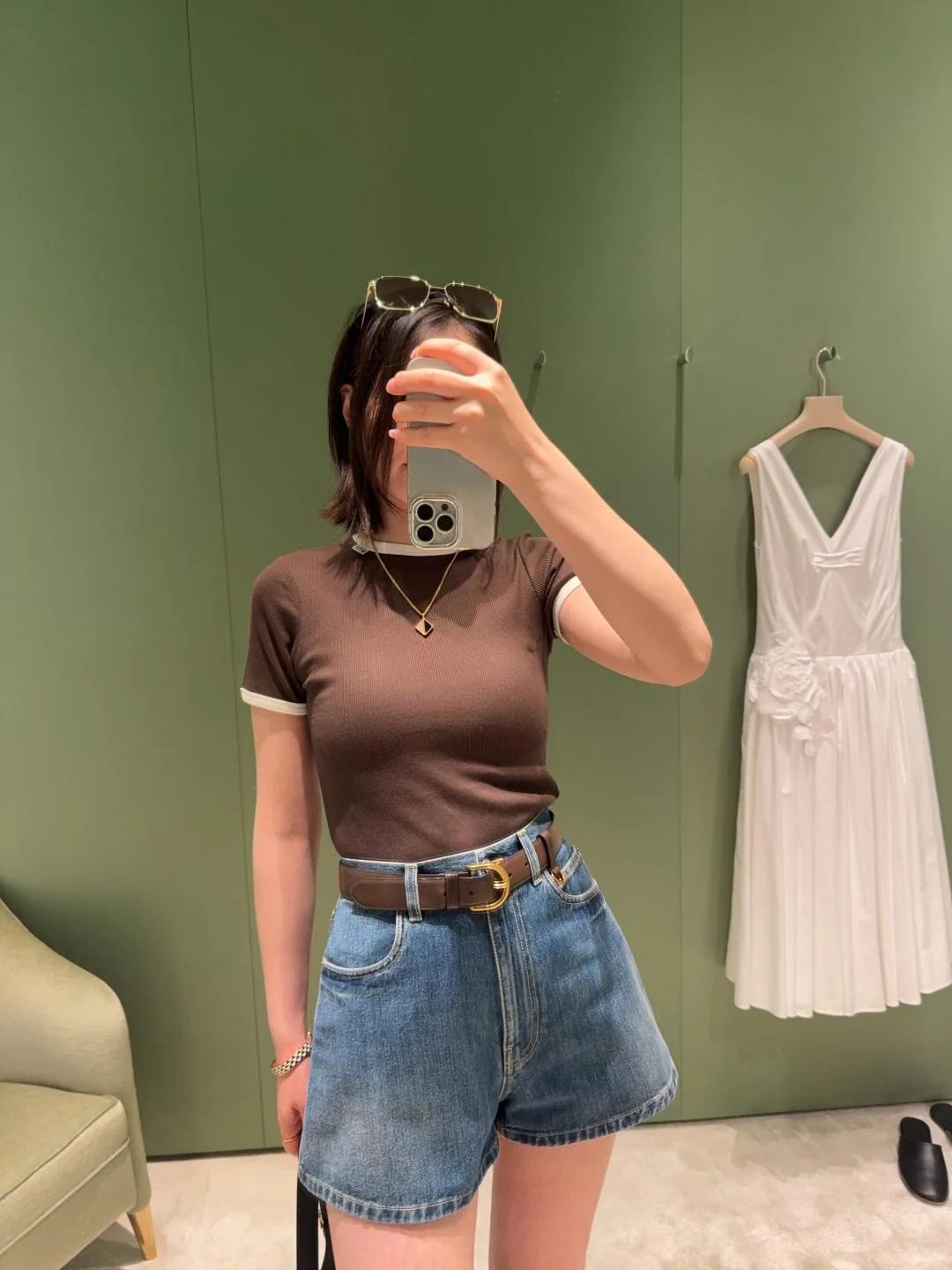 Футболки Женские Prada 17309500