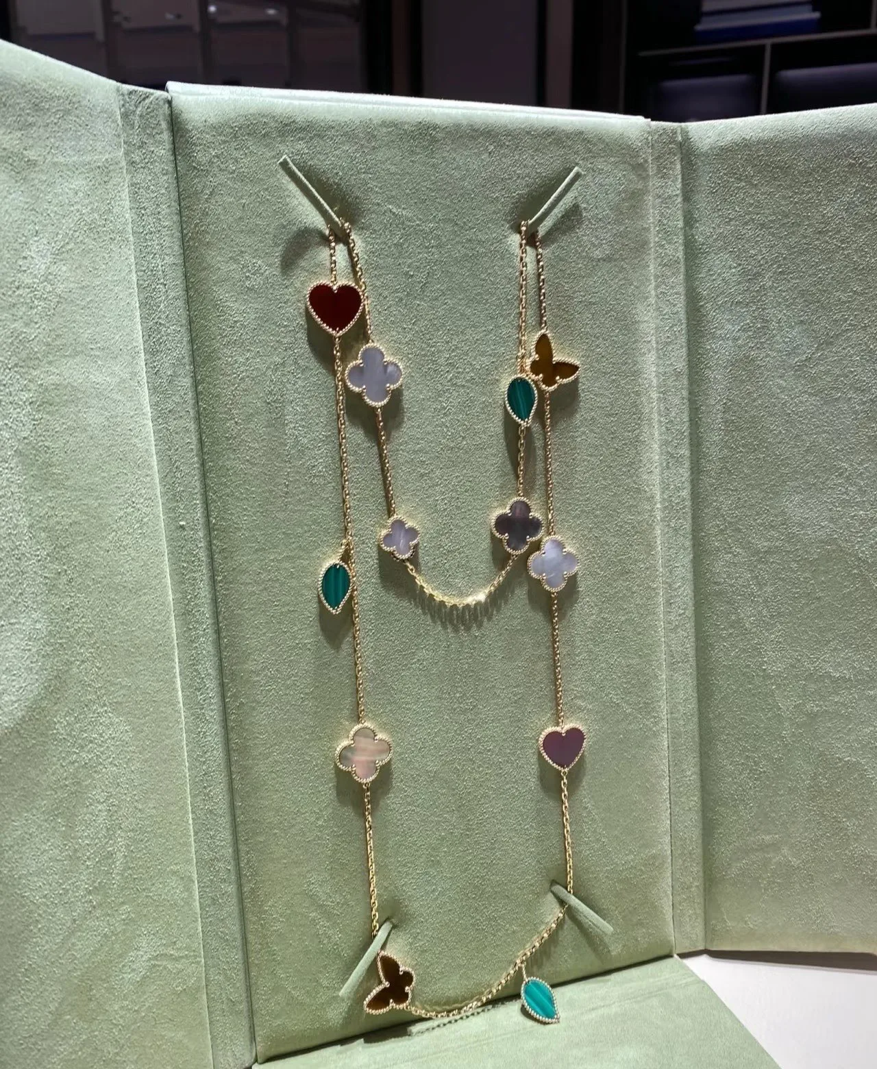 Бижутерия Van Cleef & Arpels 14414846