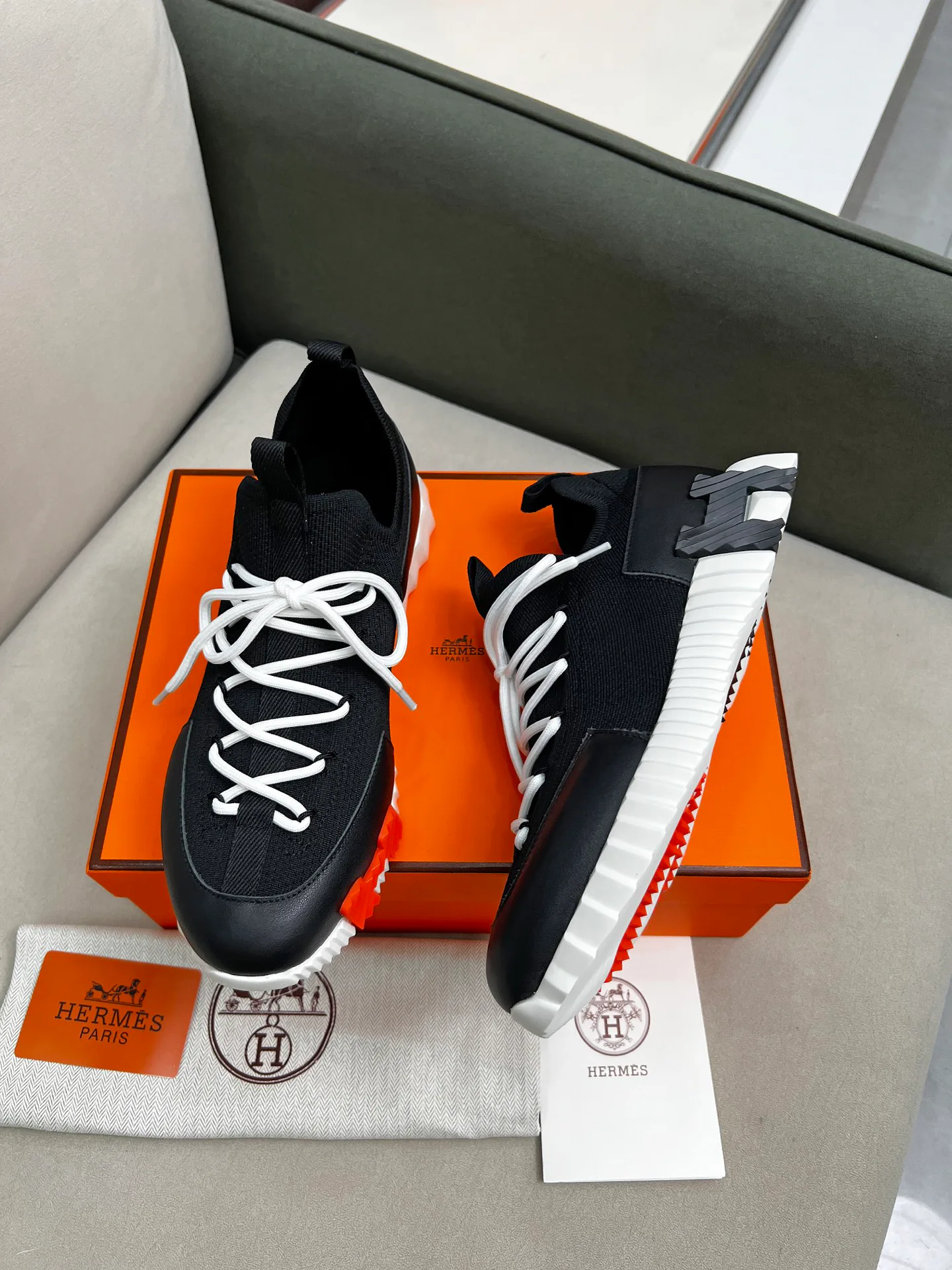 Кроссовки Женские Hermes 2628135