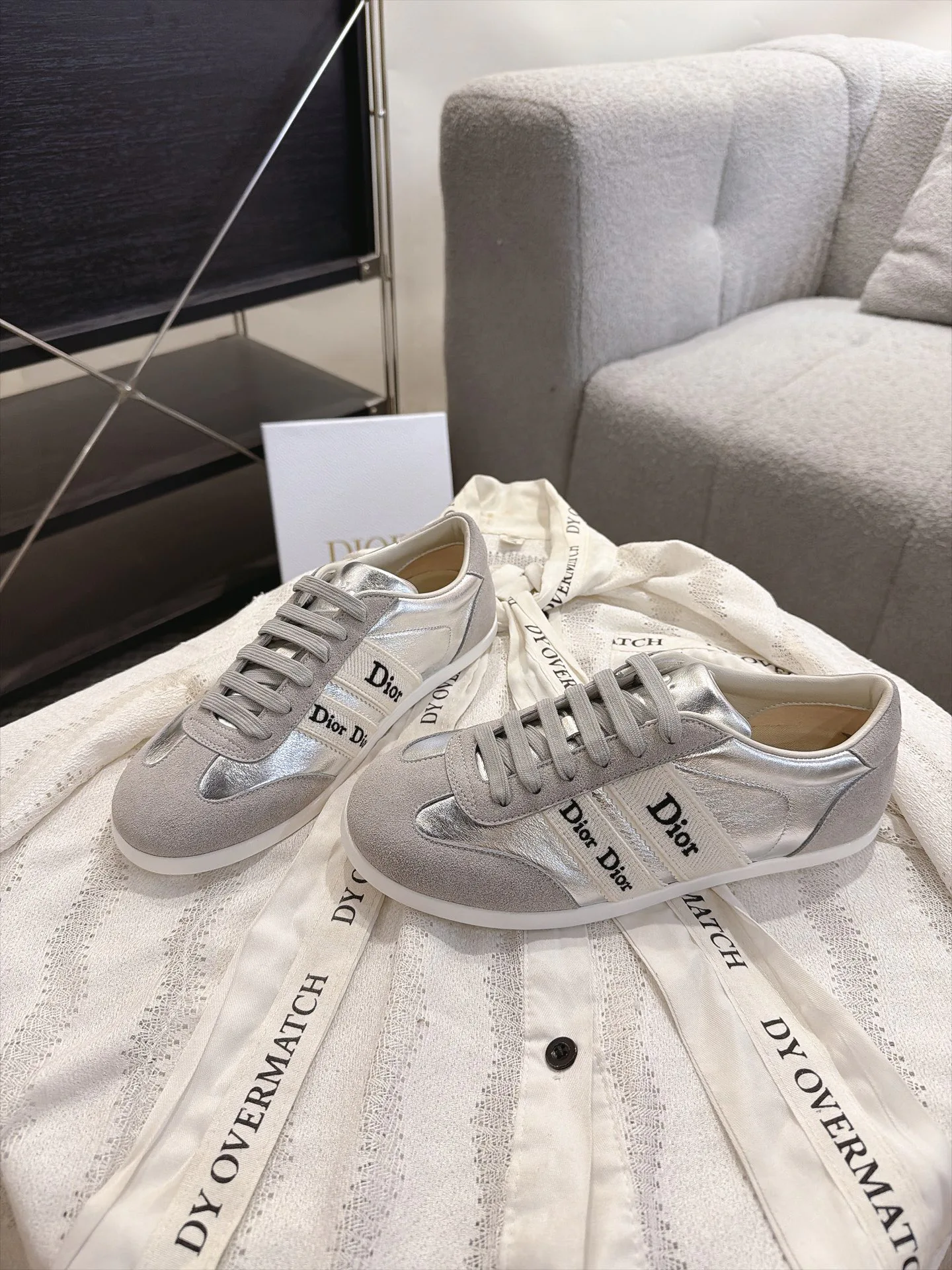 Кроссовки Женские Christian Dior 18041810