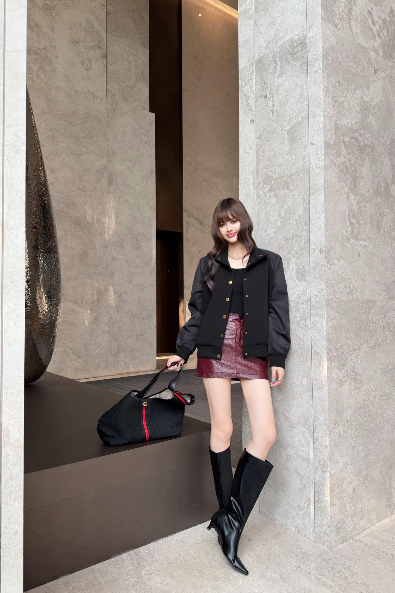 Куртки И Пуховики Женские Gucci 18962475