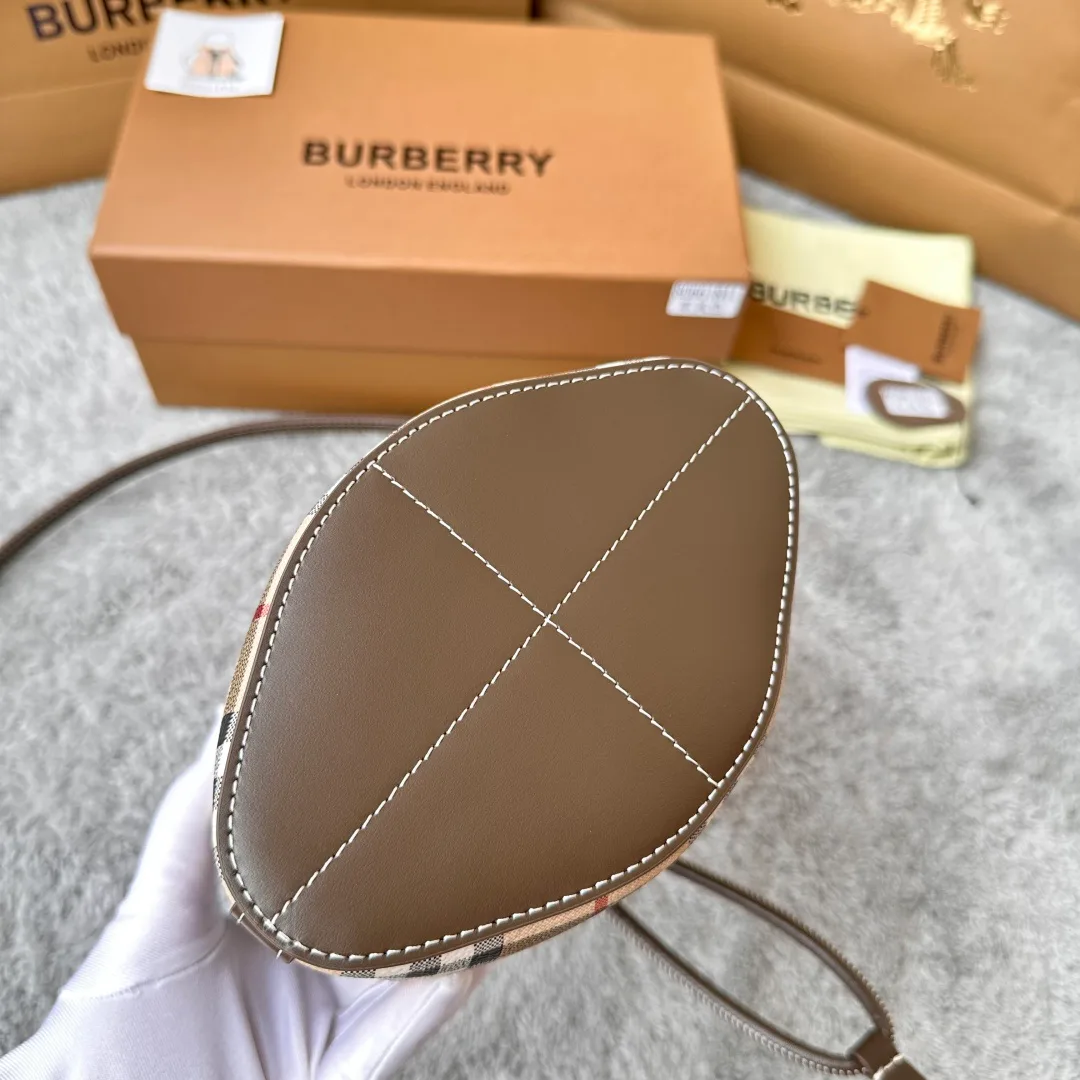 Сумки На Ремне Женские Bottega Veneta 11017428