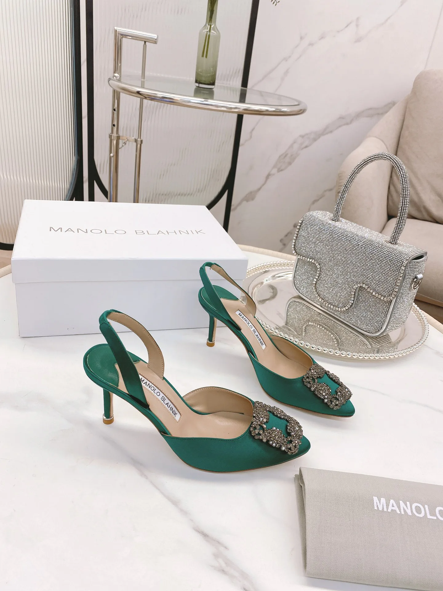 Туфли Женские Manolo Blahnik 18482413