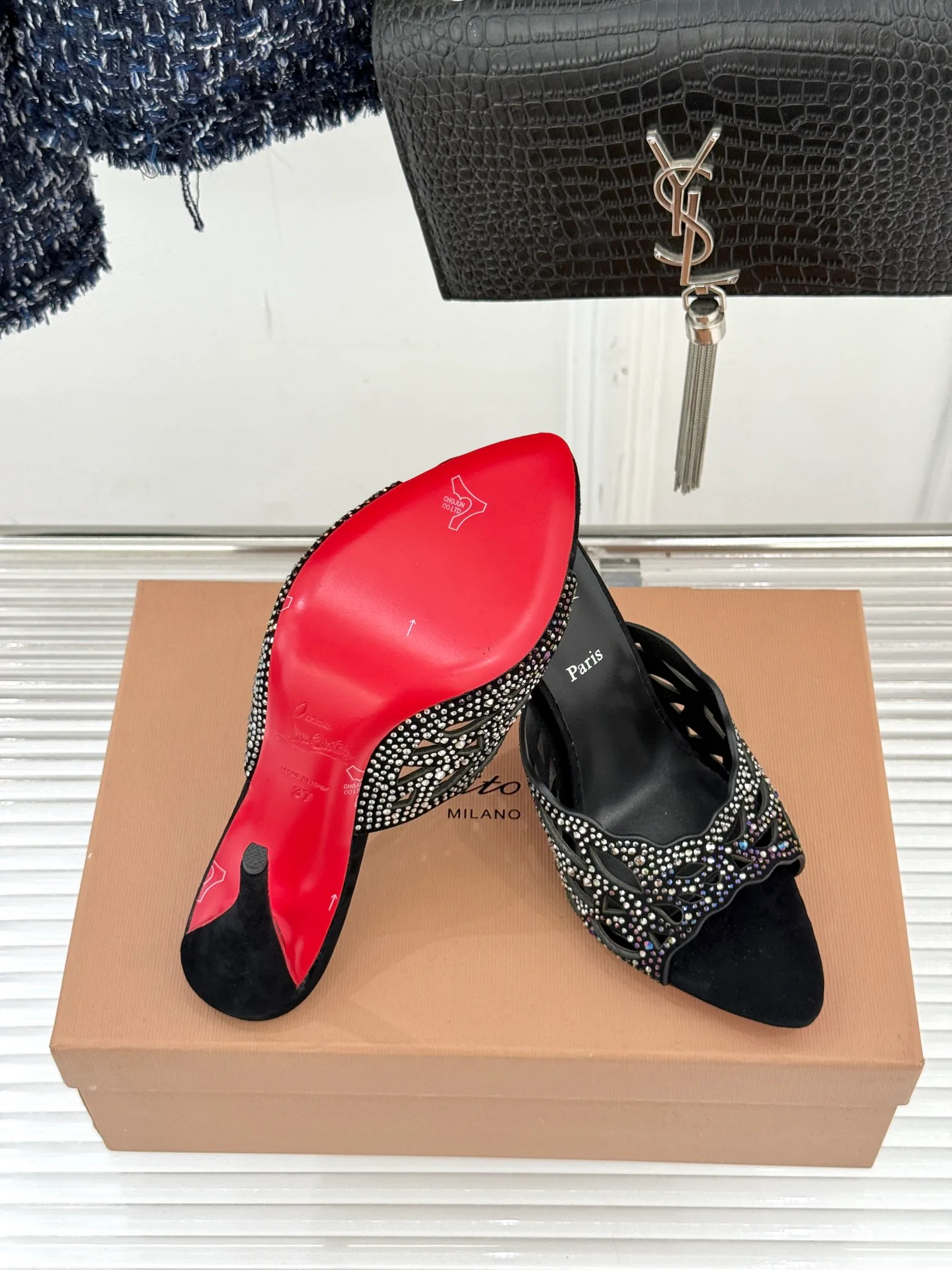 Босоножки Женские Christian Louboutin 458141