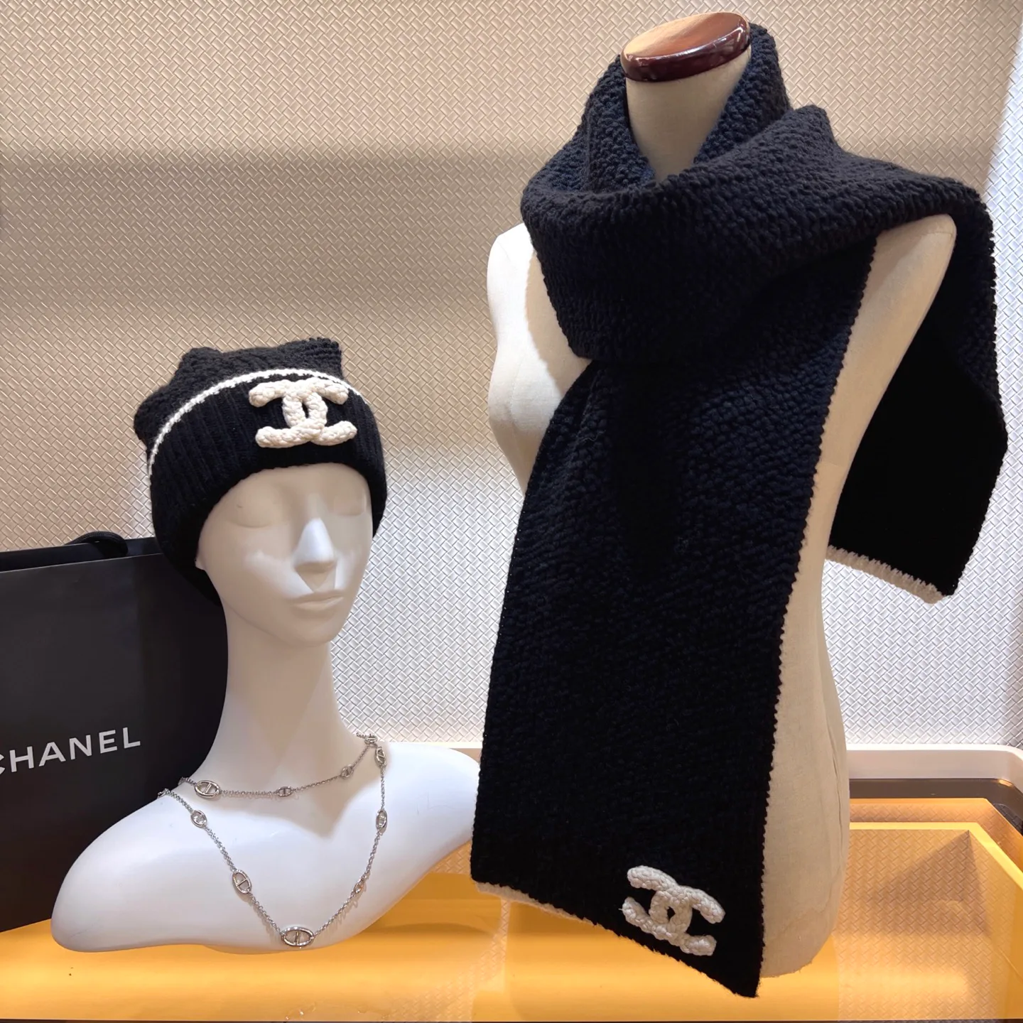 Шарфы Chanel 4926434