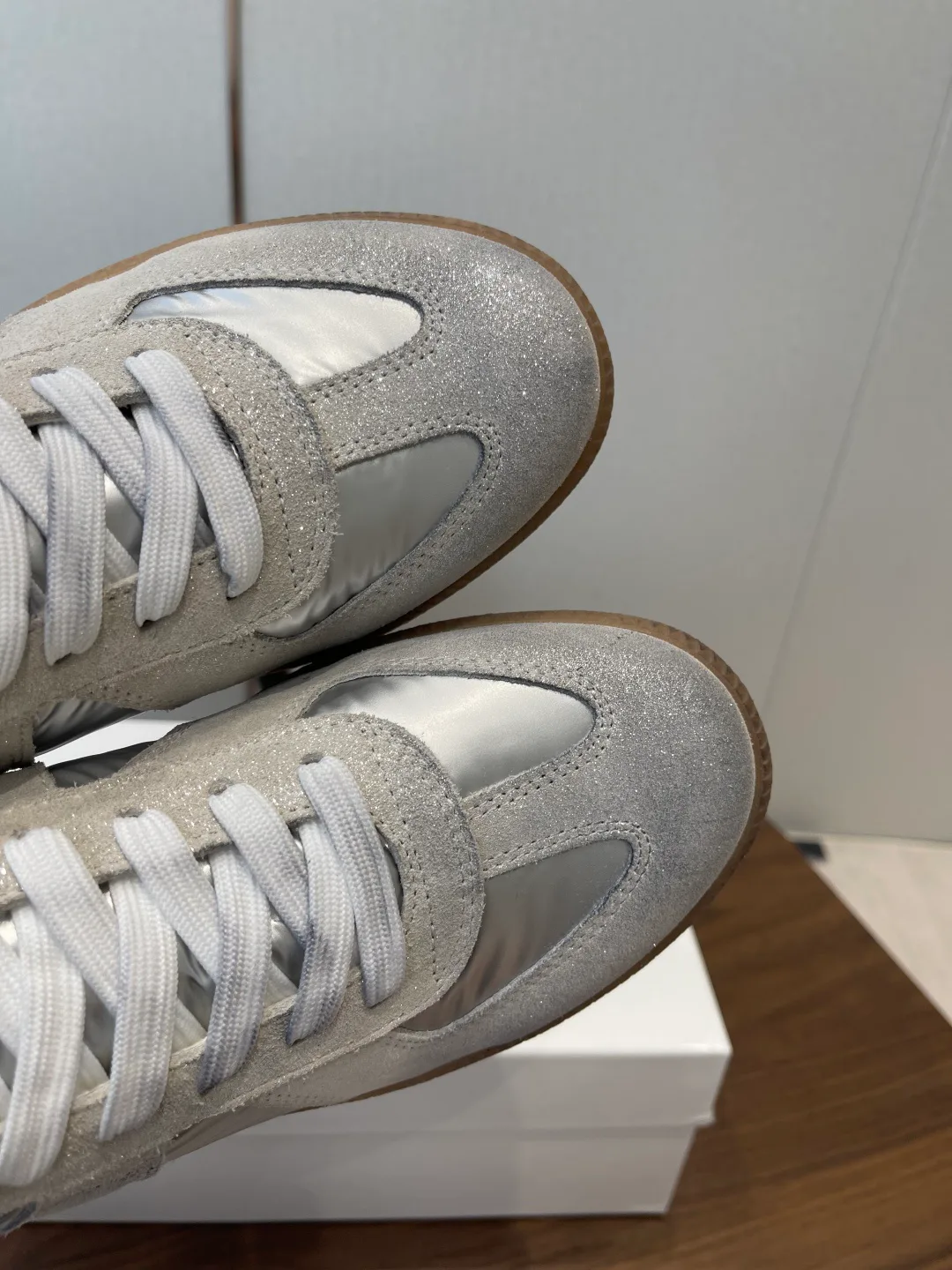 Кроссовки Женские Maison Margiela 11867617