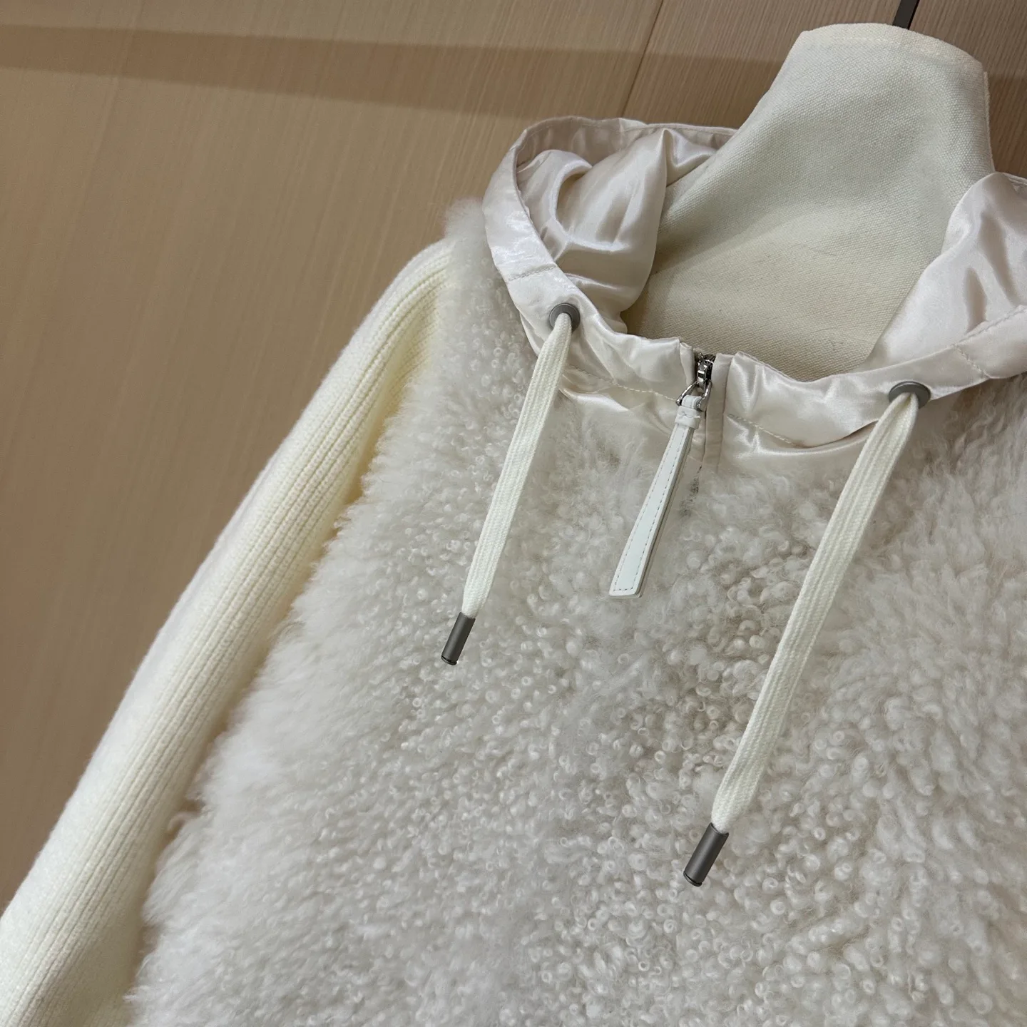 Куртки И Пуховики Женские Brunello Cucinelli 1859260