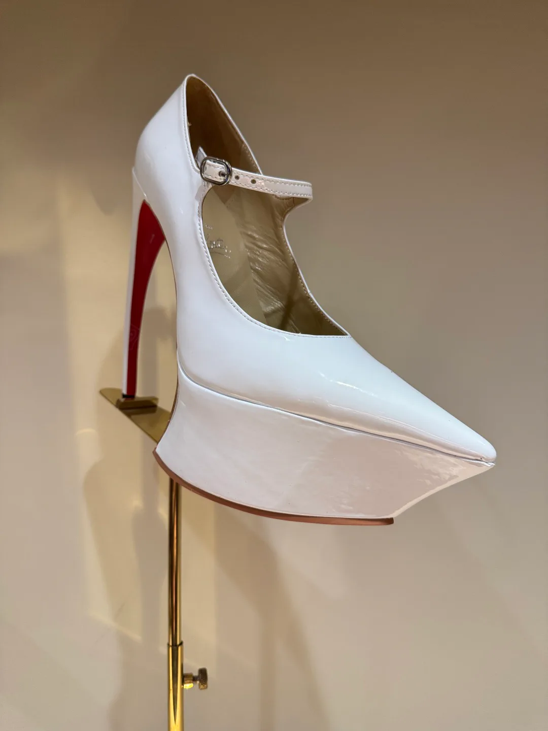 Туфли Женские Christian Louboutin 4743793
