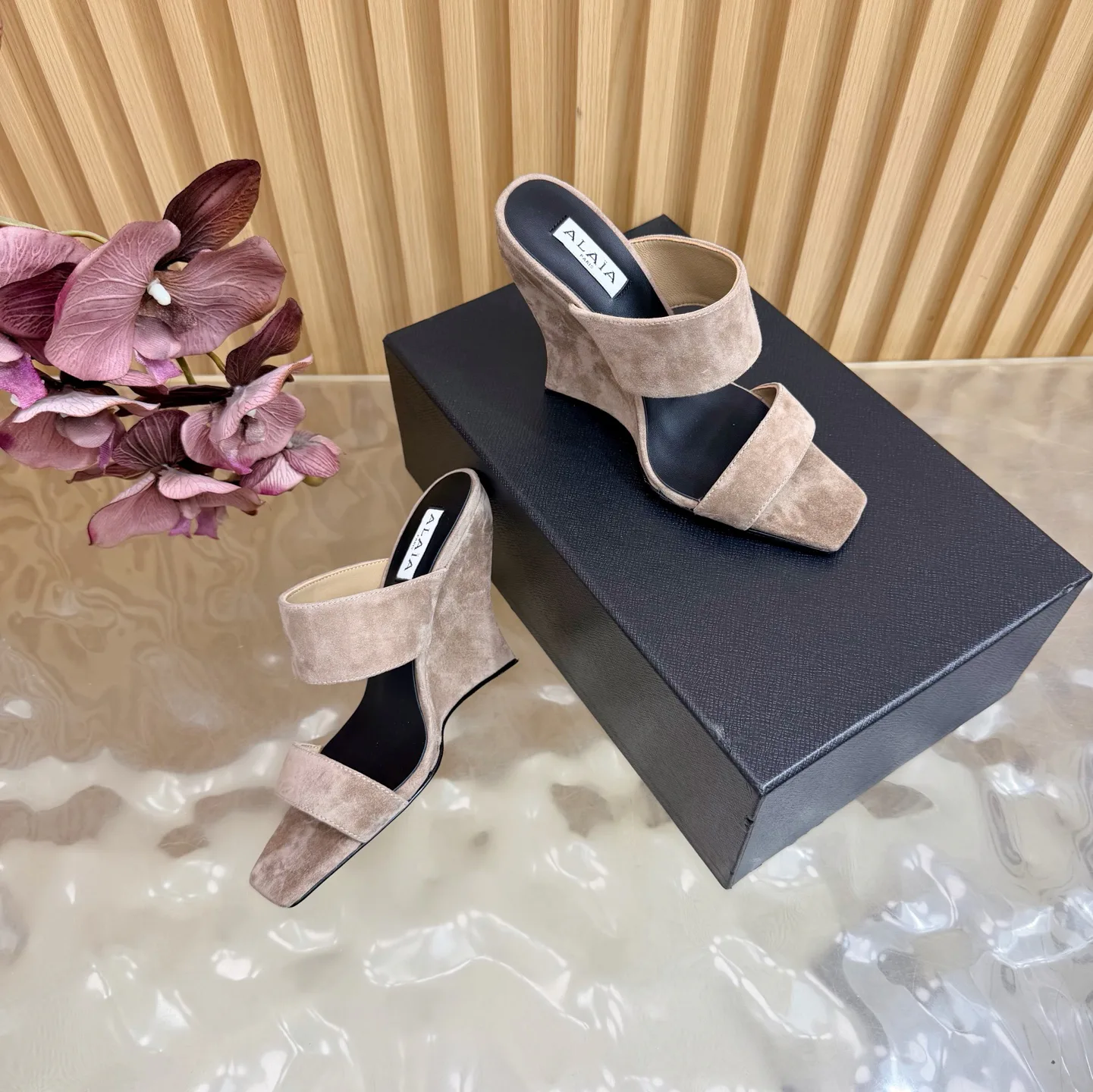 Босоножки Женские Alaia 11065094