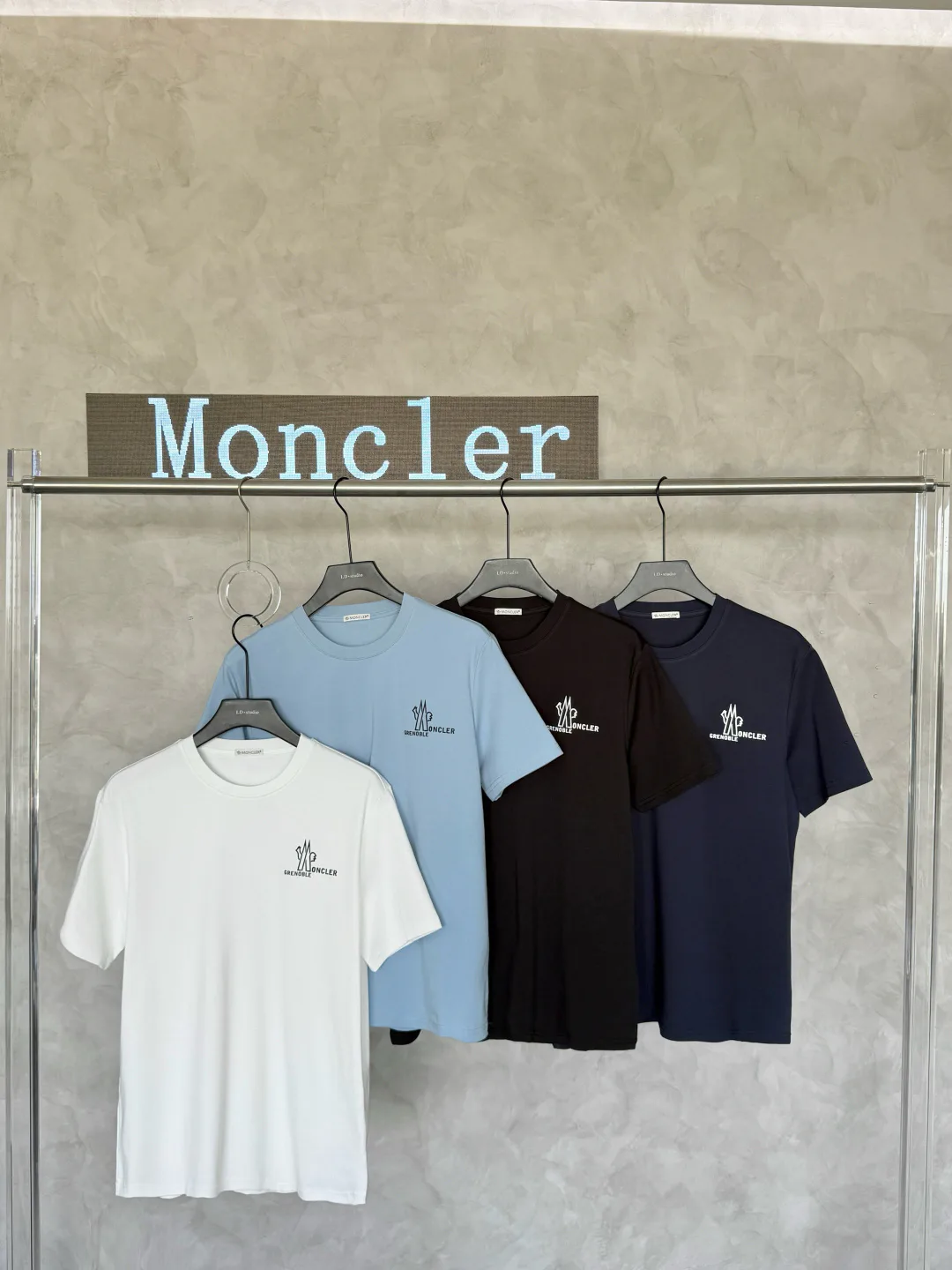 Футболки Мужские Moncler 1880175