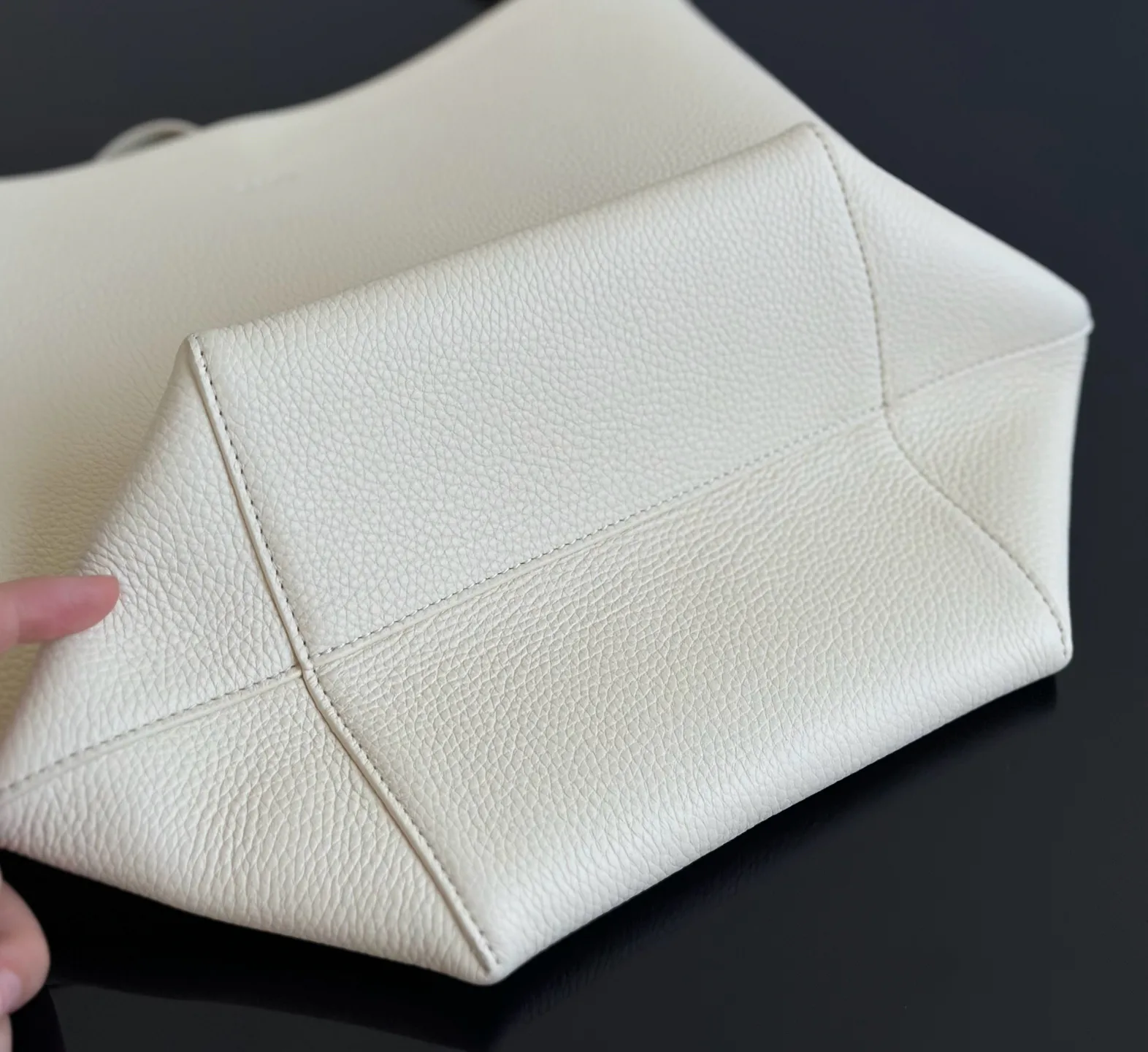 Классические Сумки Женские The Row 74284