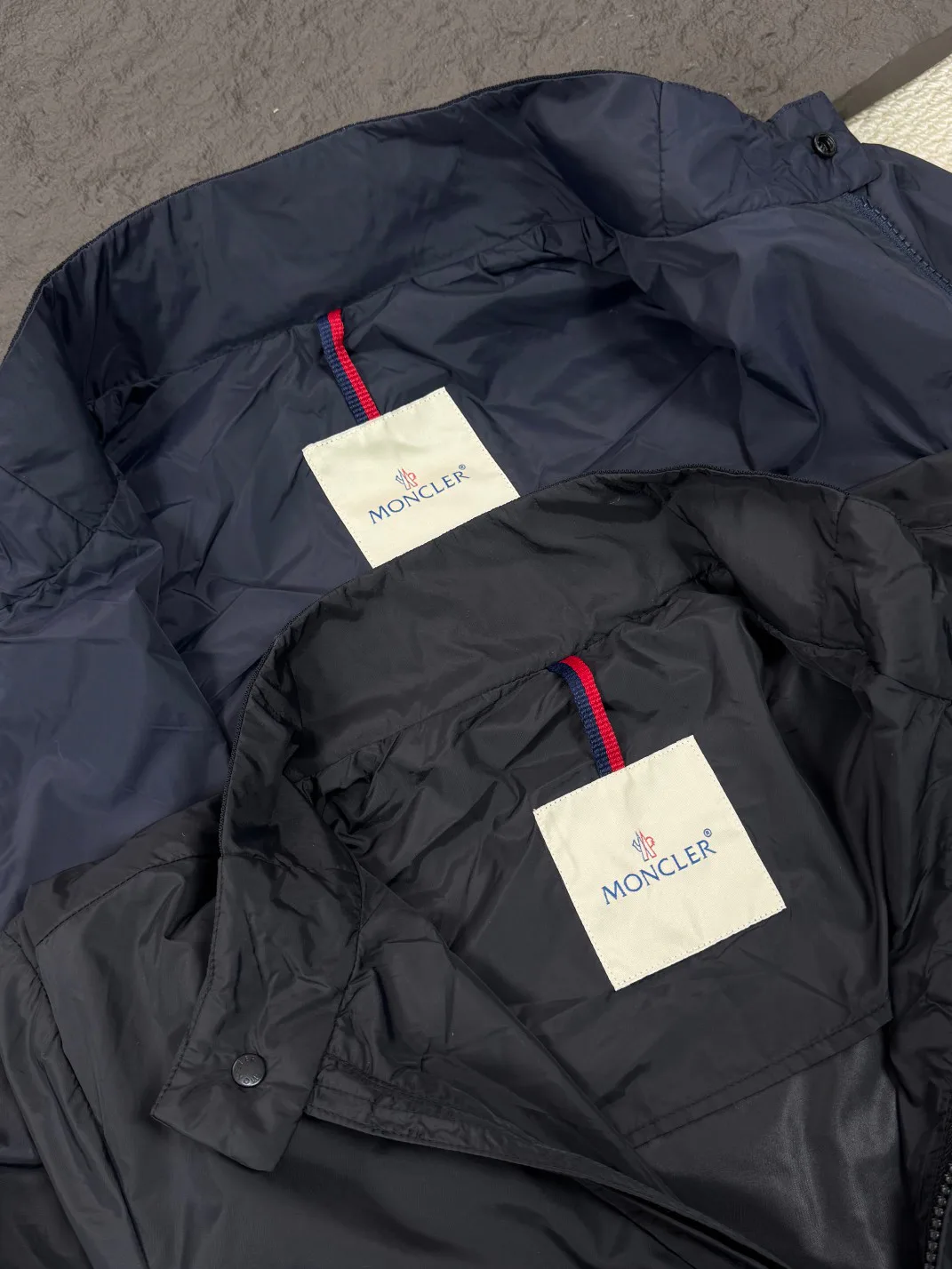 Куртки И Пуховики Мужские Moncler 11411675