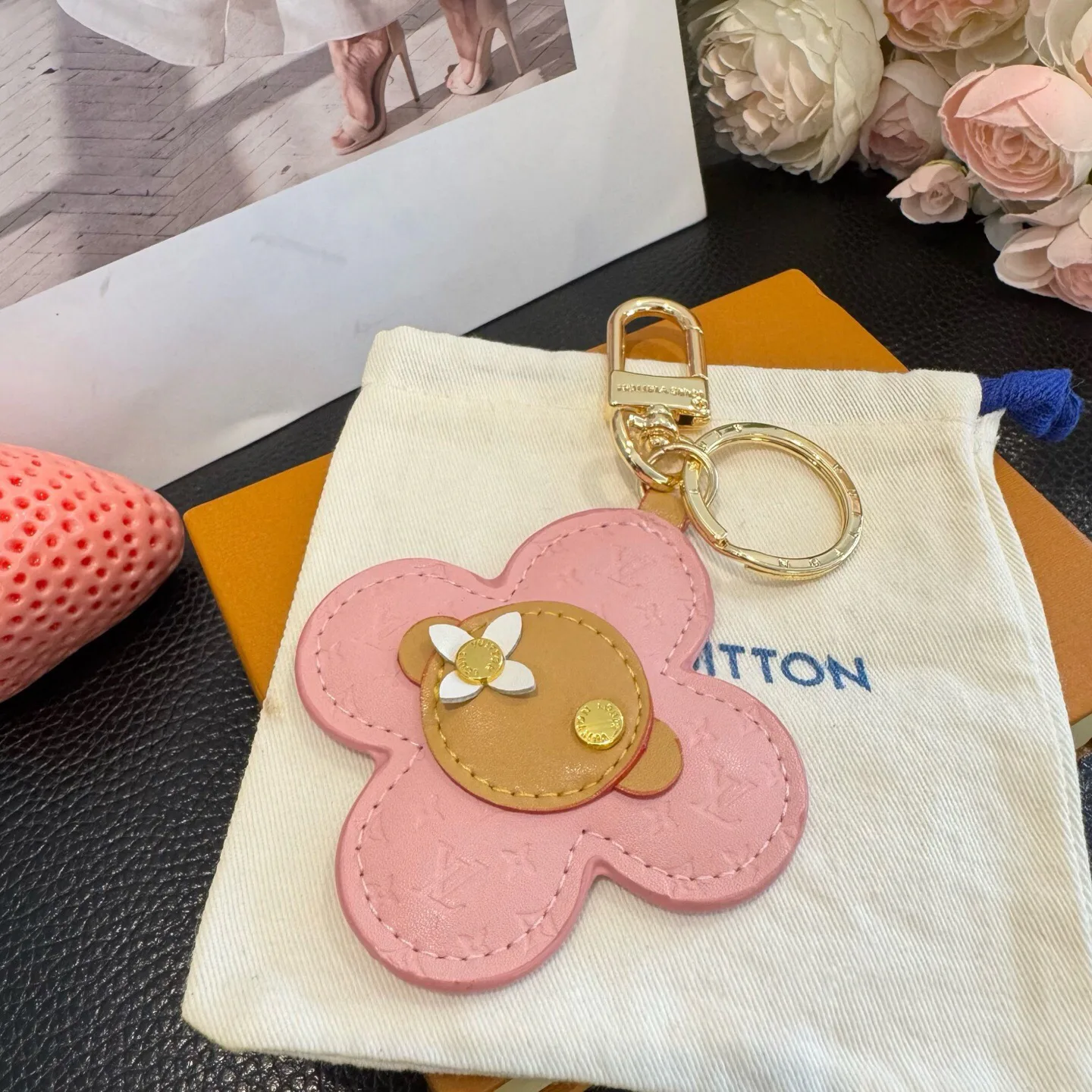 Ключницы Louis Vuitton 18013302