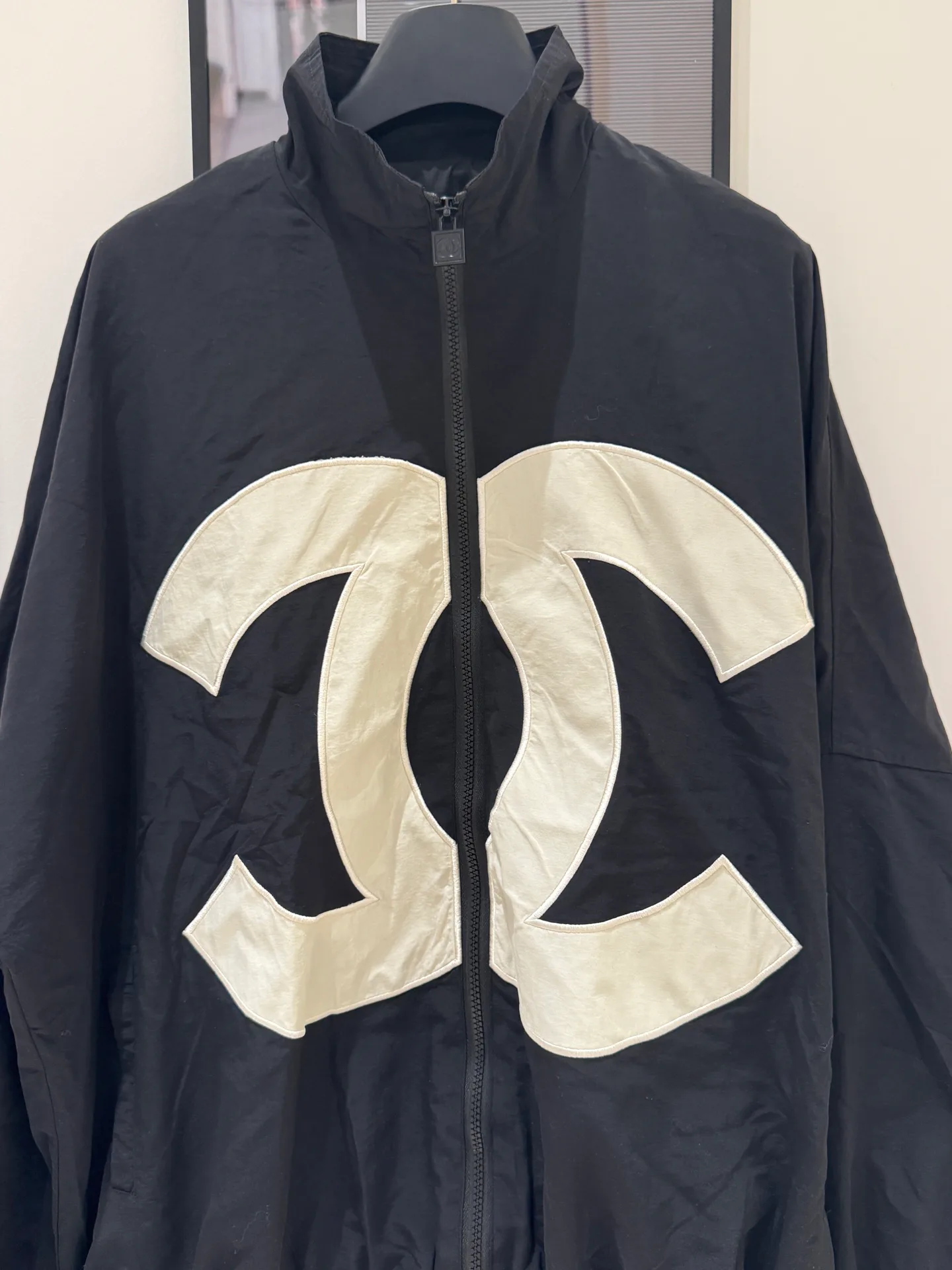 Куртки Женские Chanel 19650