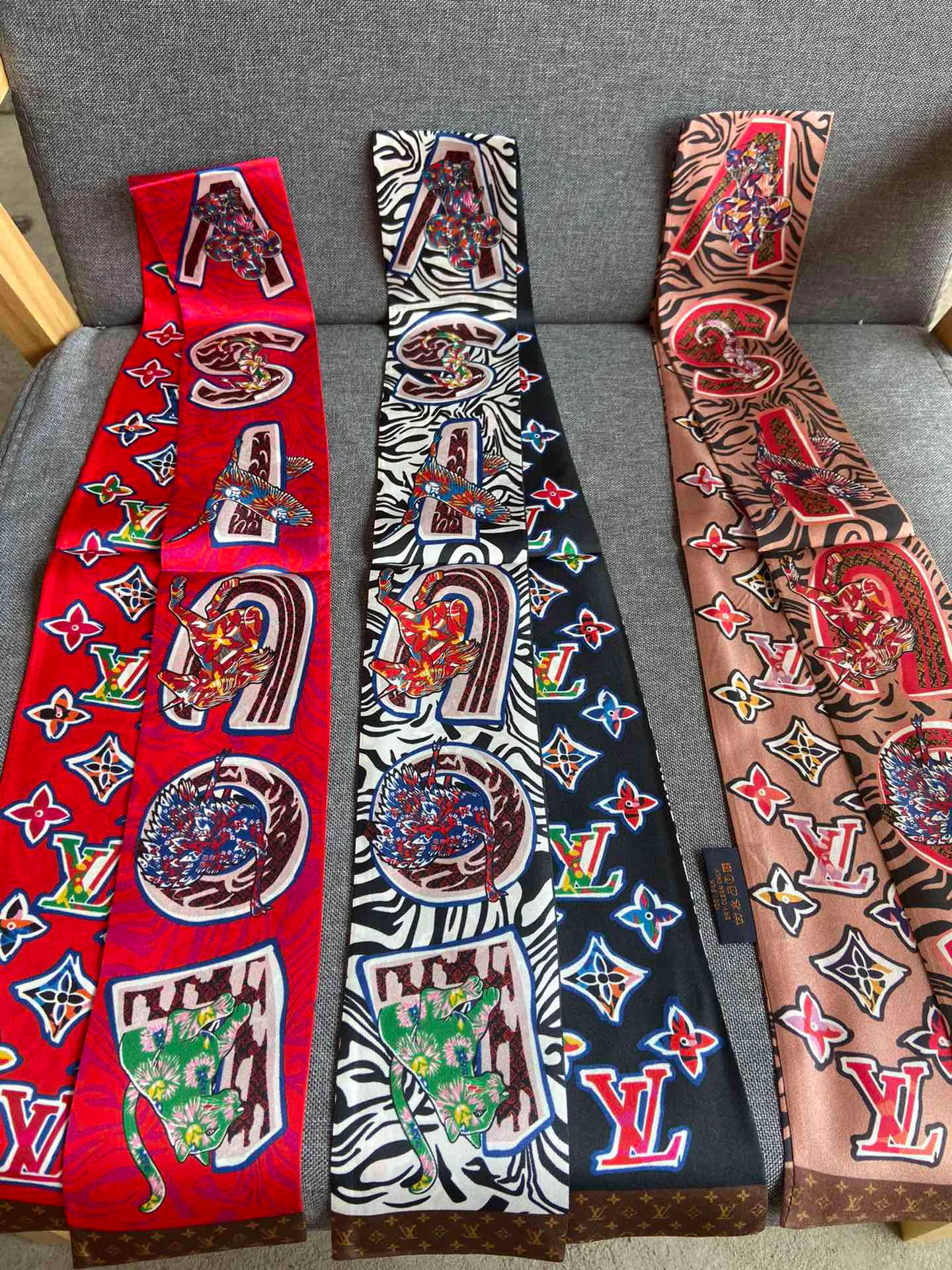 Платки Louis Vuitton 11986206