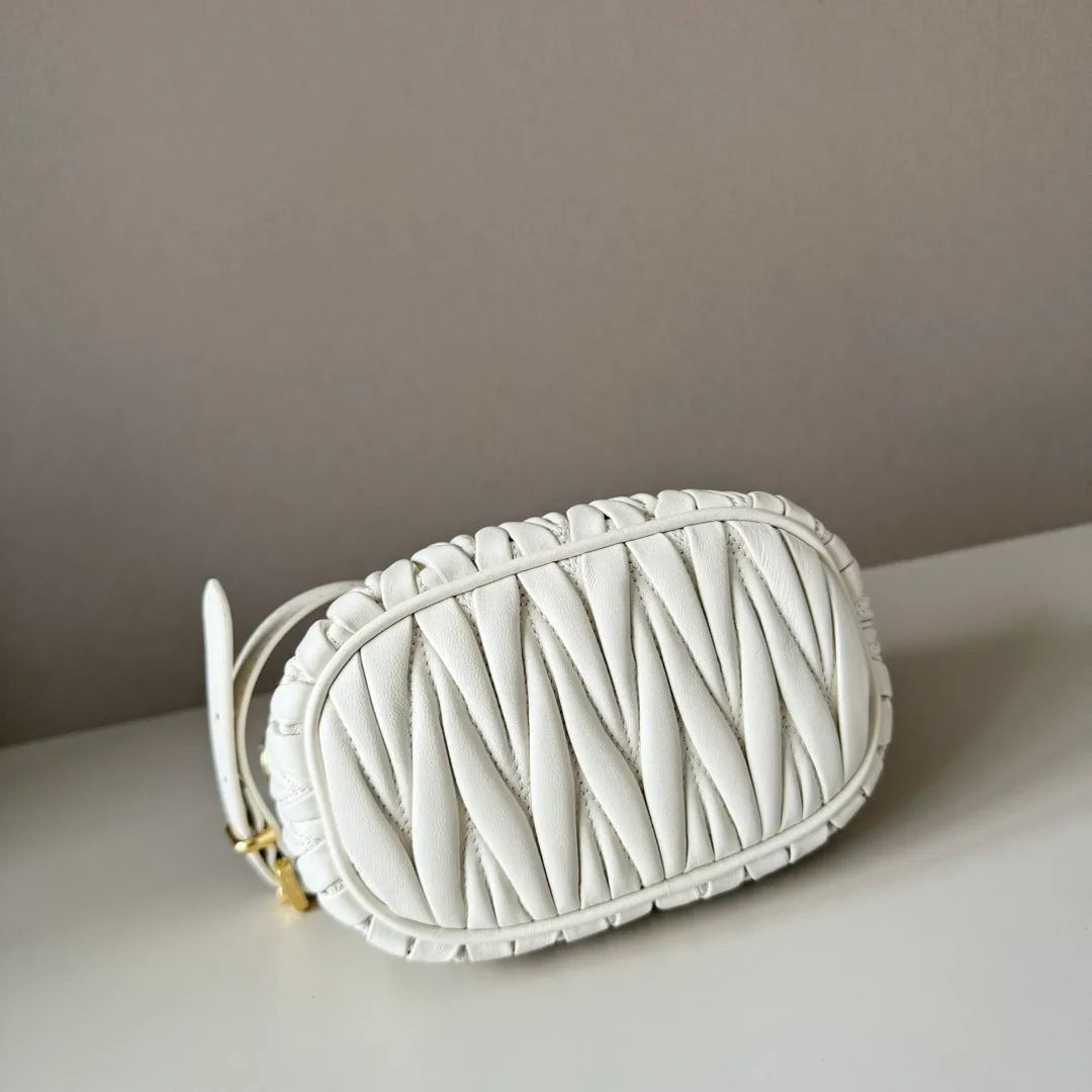 Сумки На Ремне Женские Miu Miu 115434