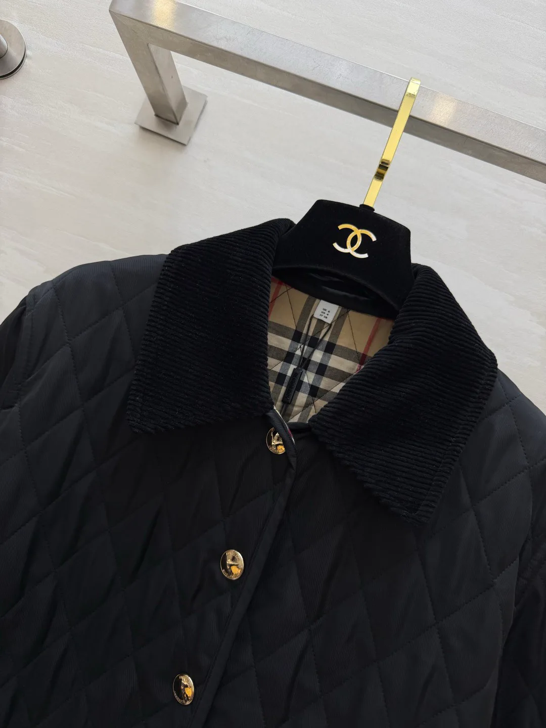 Куртки И Пуховики Женские Burberry 18628940