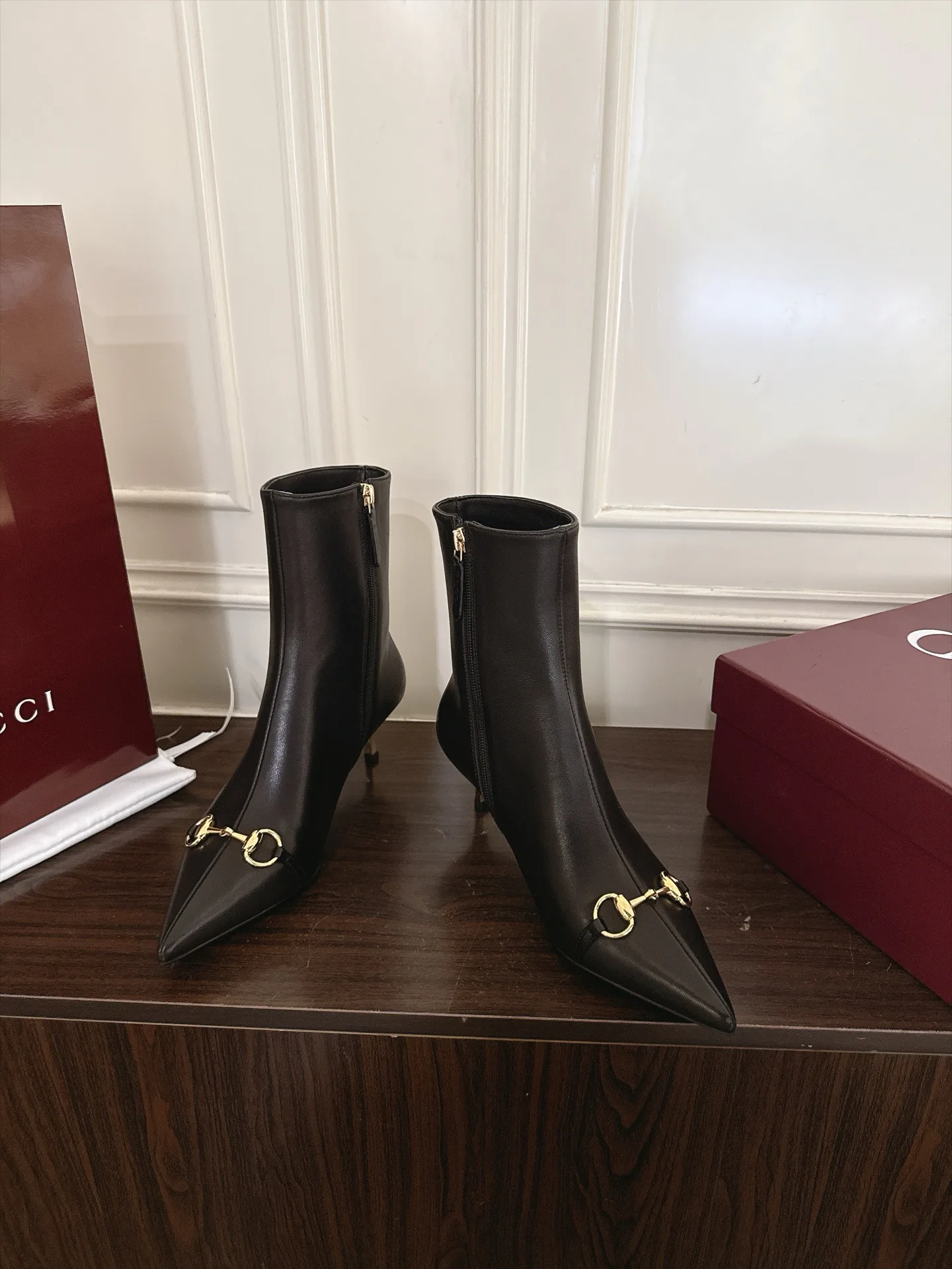 Ботильоны Женские Gucci 18143123