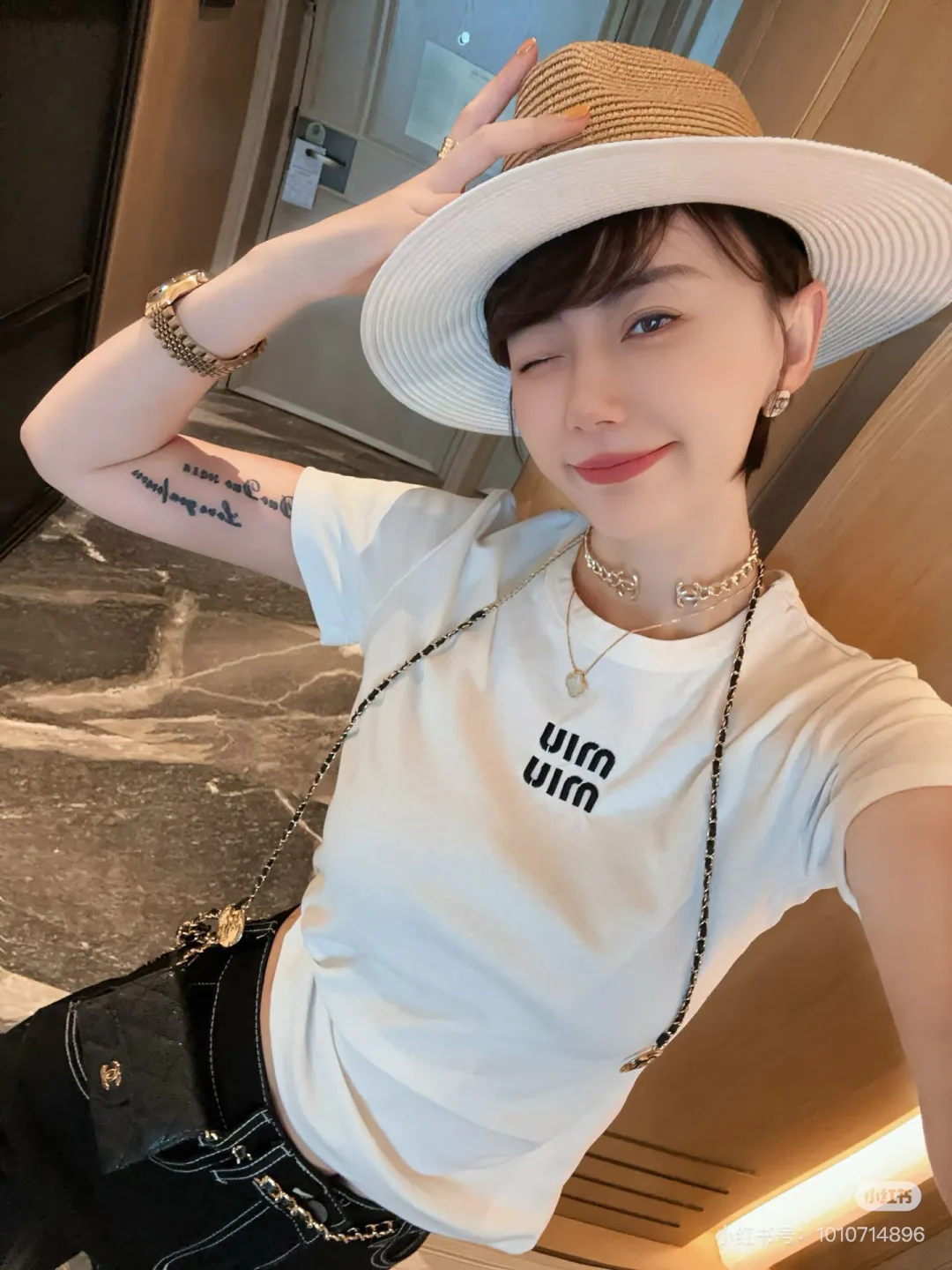 Футболки Женские Miu Miu 11650639