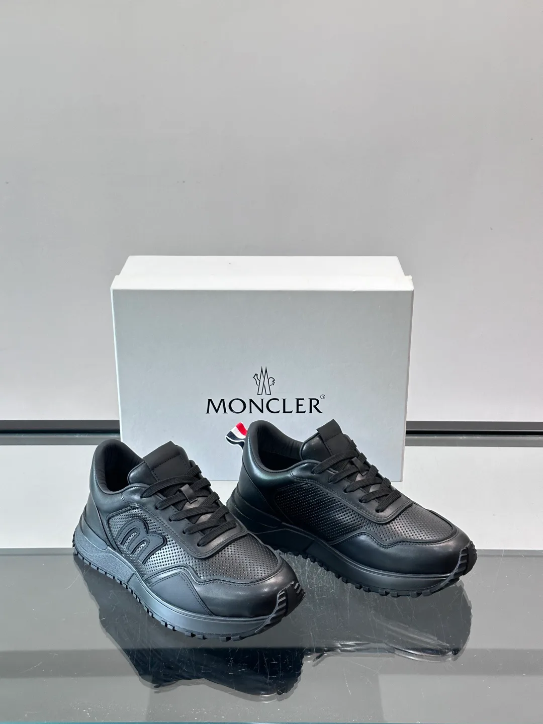 Кроссовки Мужские Moncler 17349475