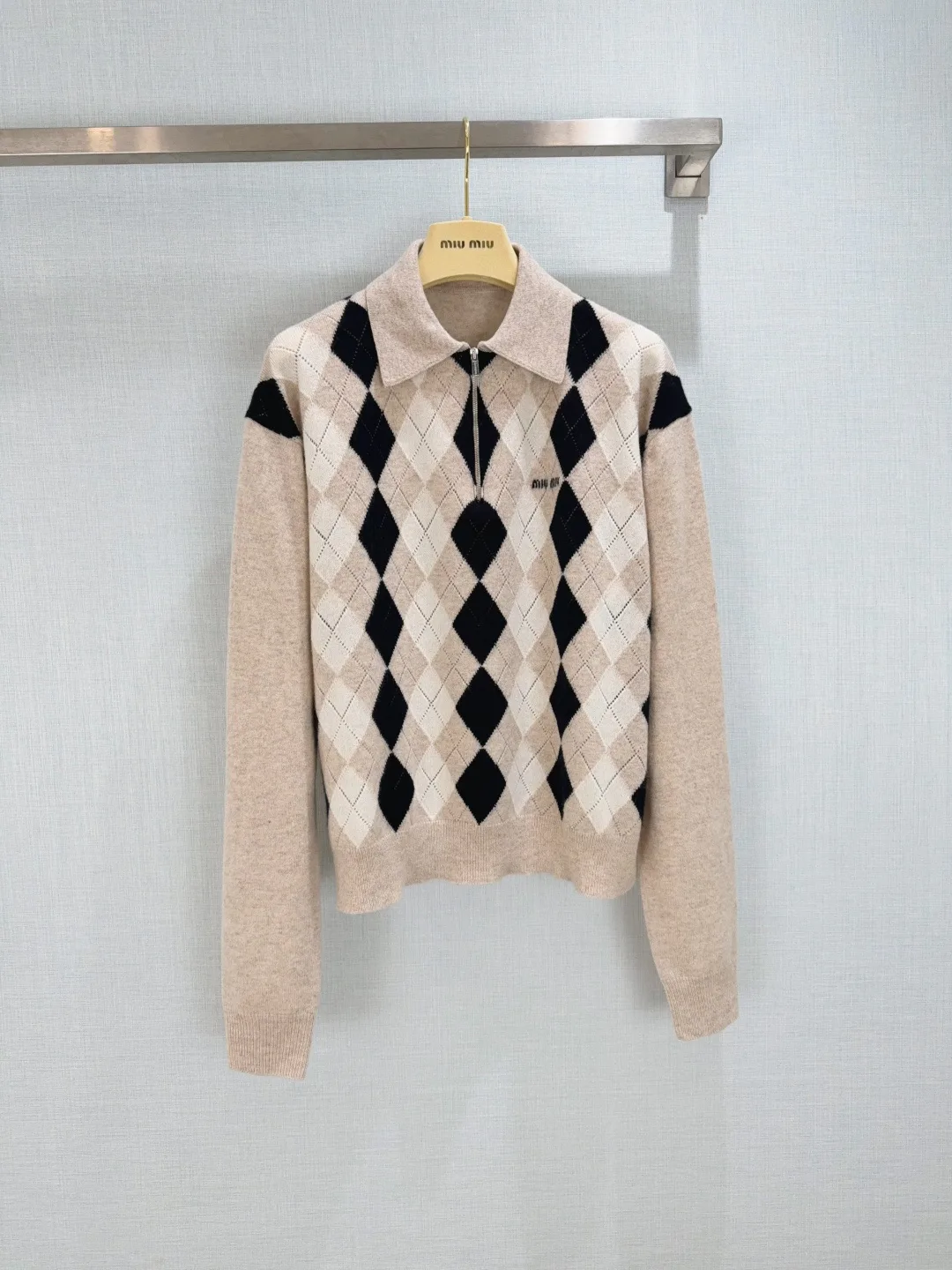 Джемперы И Свитеры Женские Miu Miu 17794819