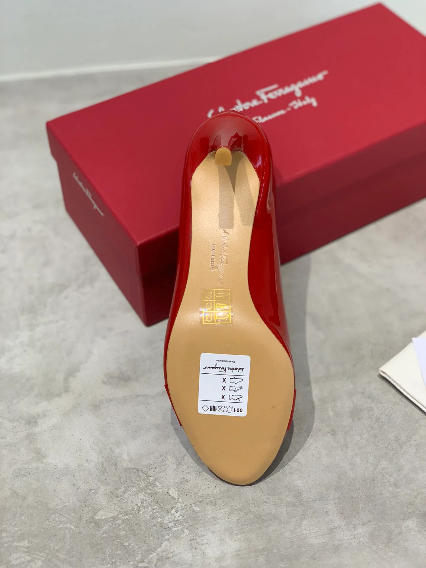 Туфли Женские Salvatore Ferragamo 18531879