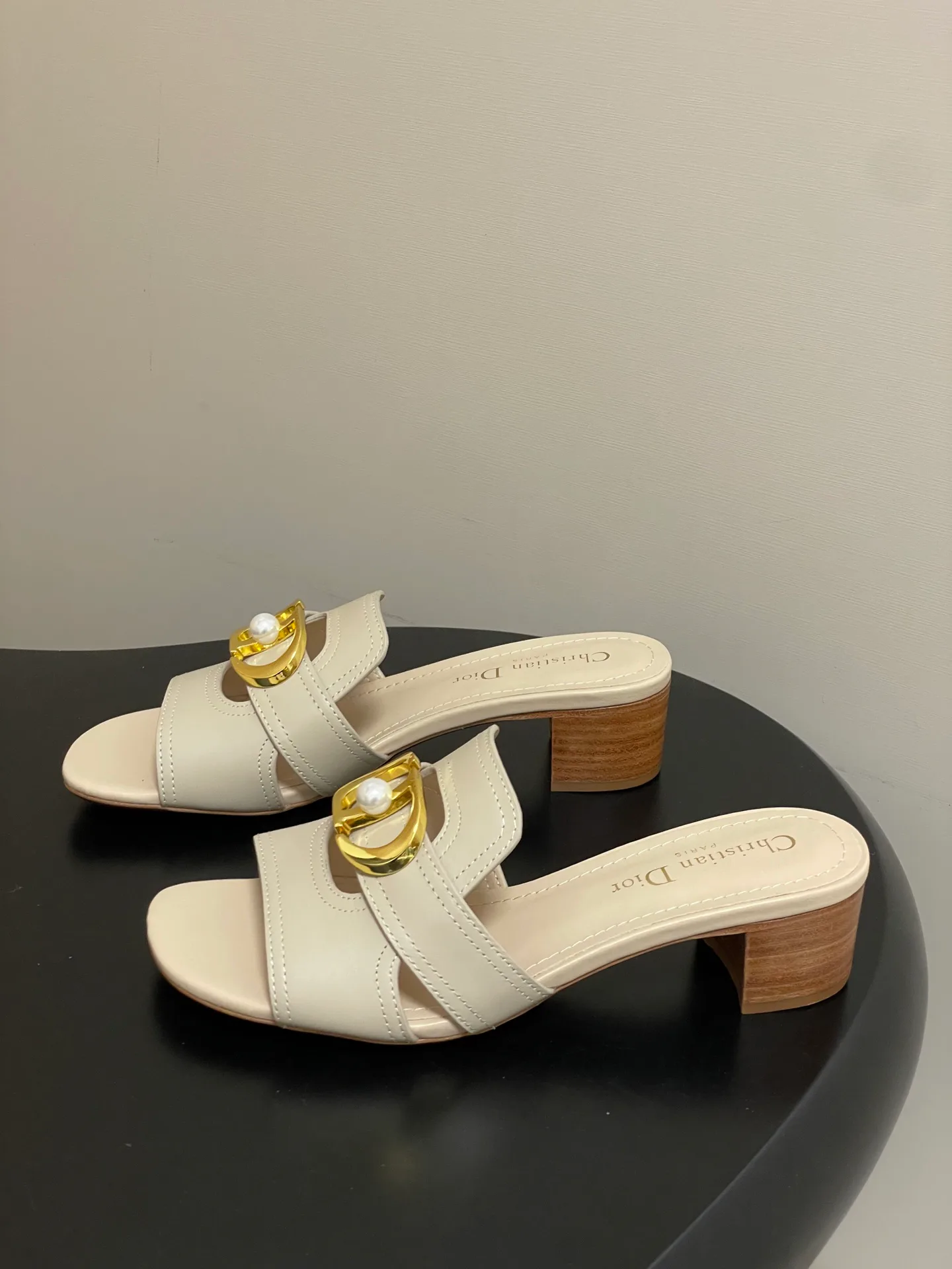 Сандалии Женские Christian Dior 12810889
